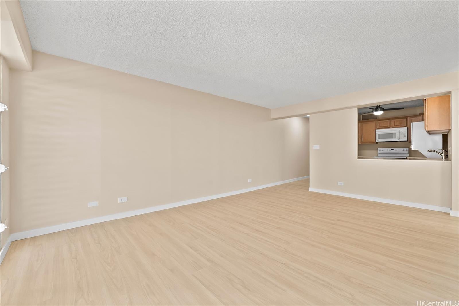 Crescent Park condo # 1603, Honolulu, Hawaii - photo 8 of 20