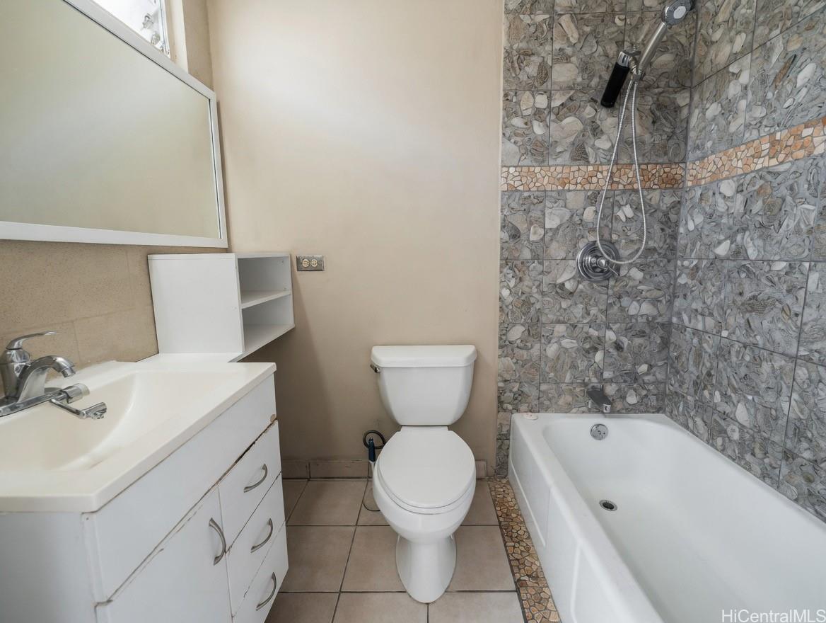 2575 Kuhio Ave Honolulu - Rental - photo 12 of 15