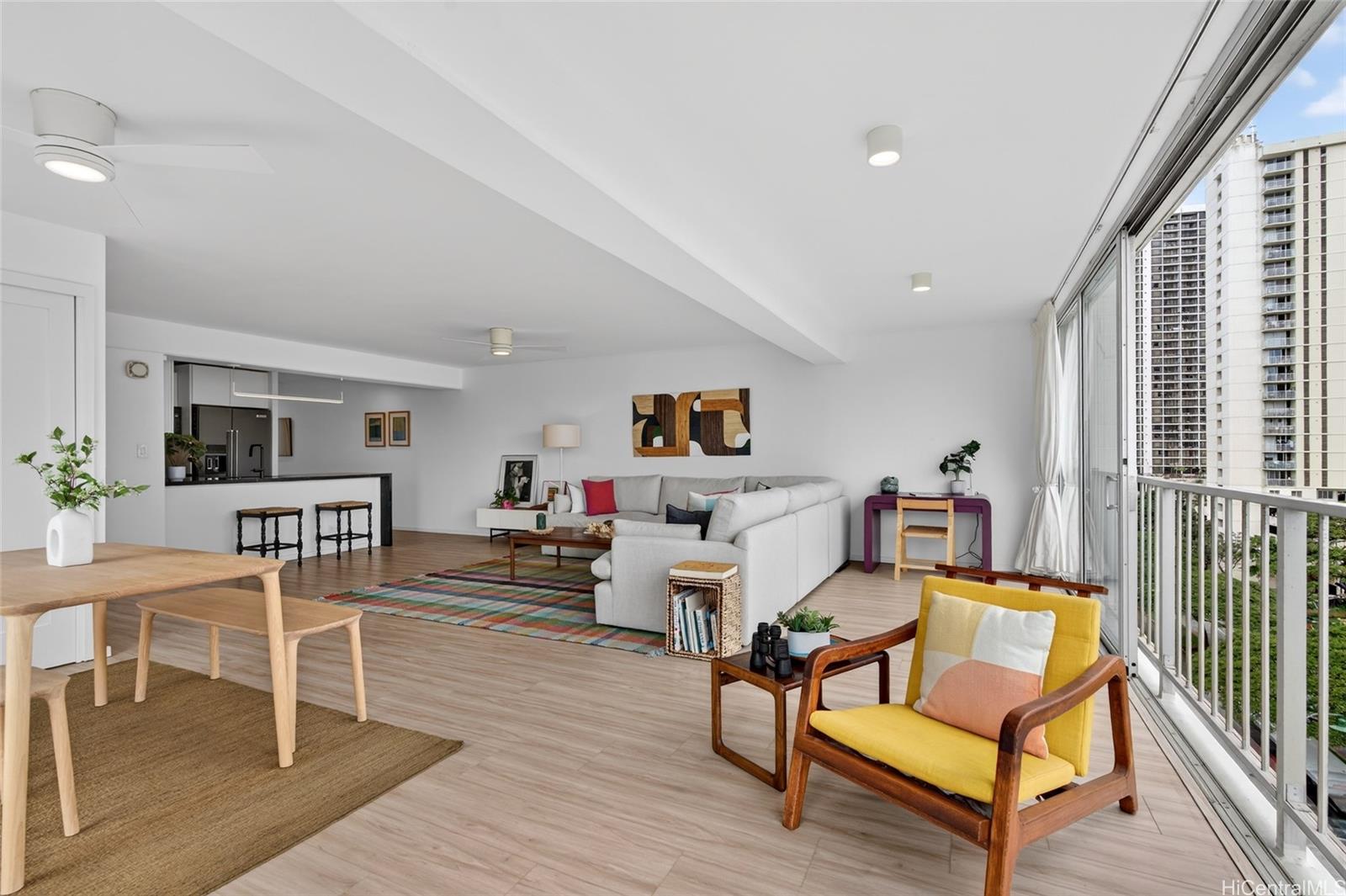 Crescent Park condo # 904, Honolulu, Hawaii - photo 13 of 24