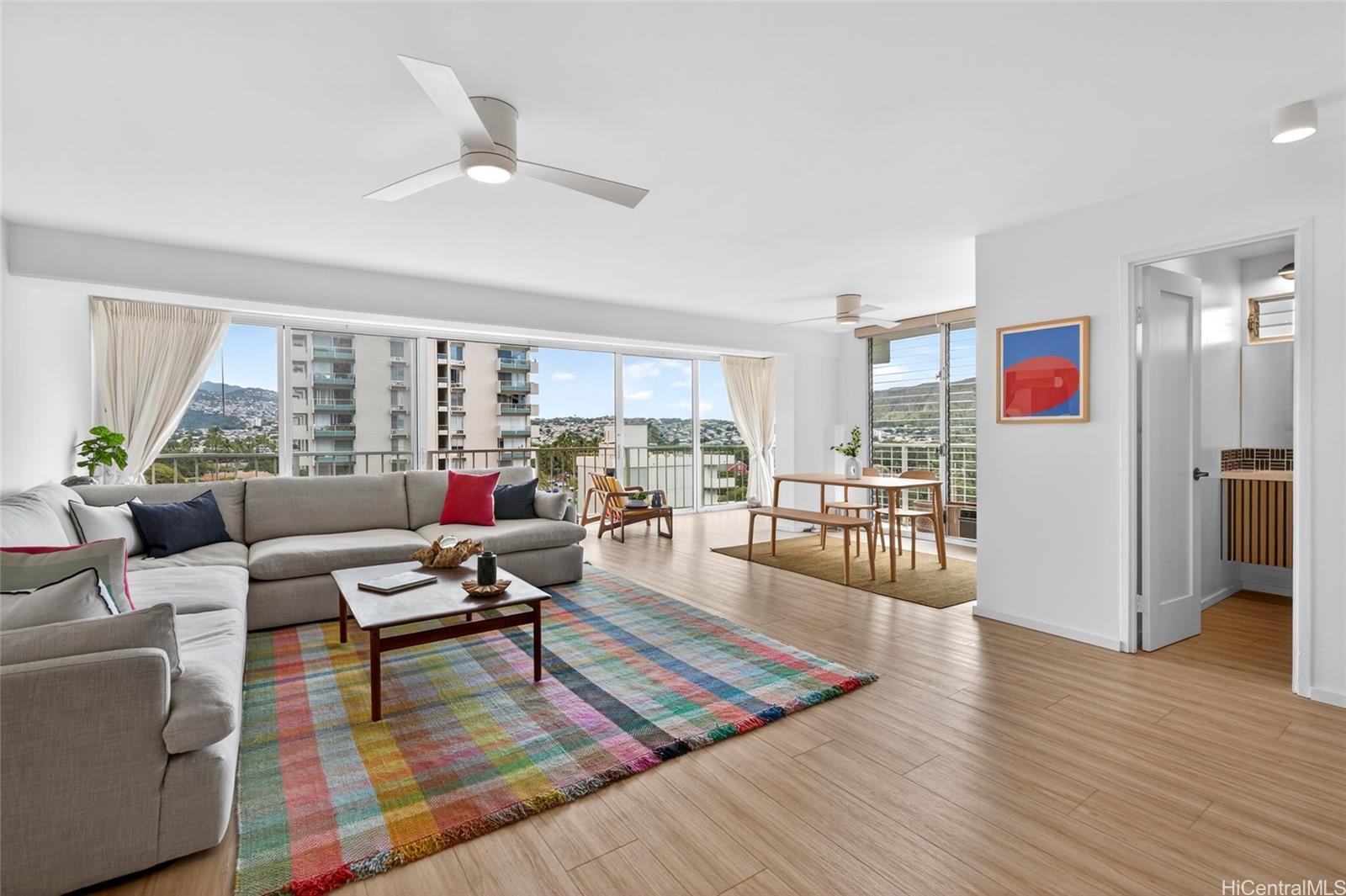 Crescent Park condo # 904, Honolulu, Hawaii - photo 5 of 24