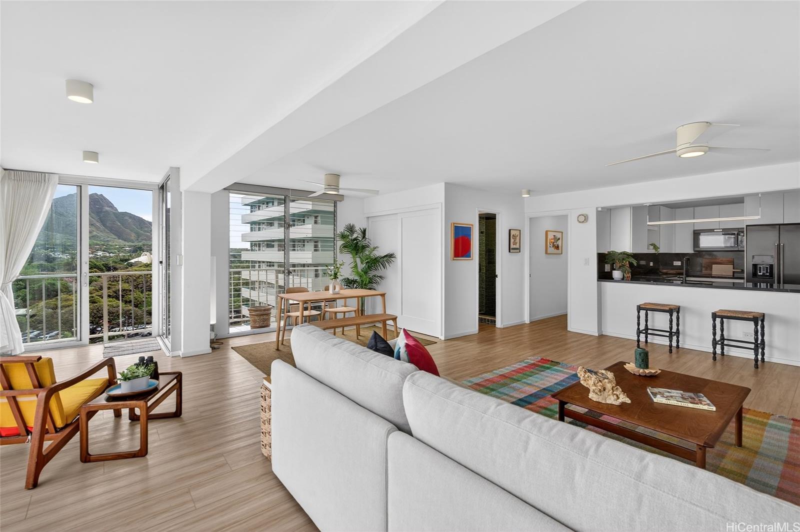 Crescent Park condo # 904, Honolulu, Hawaii - photo 9 of 24