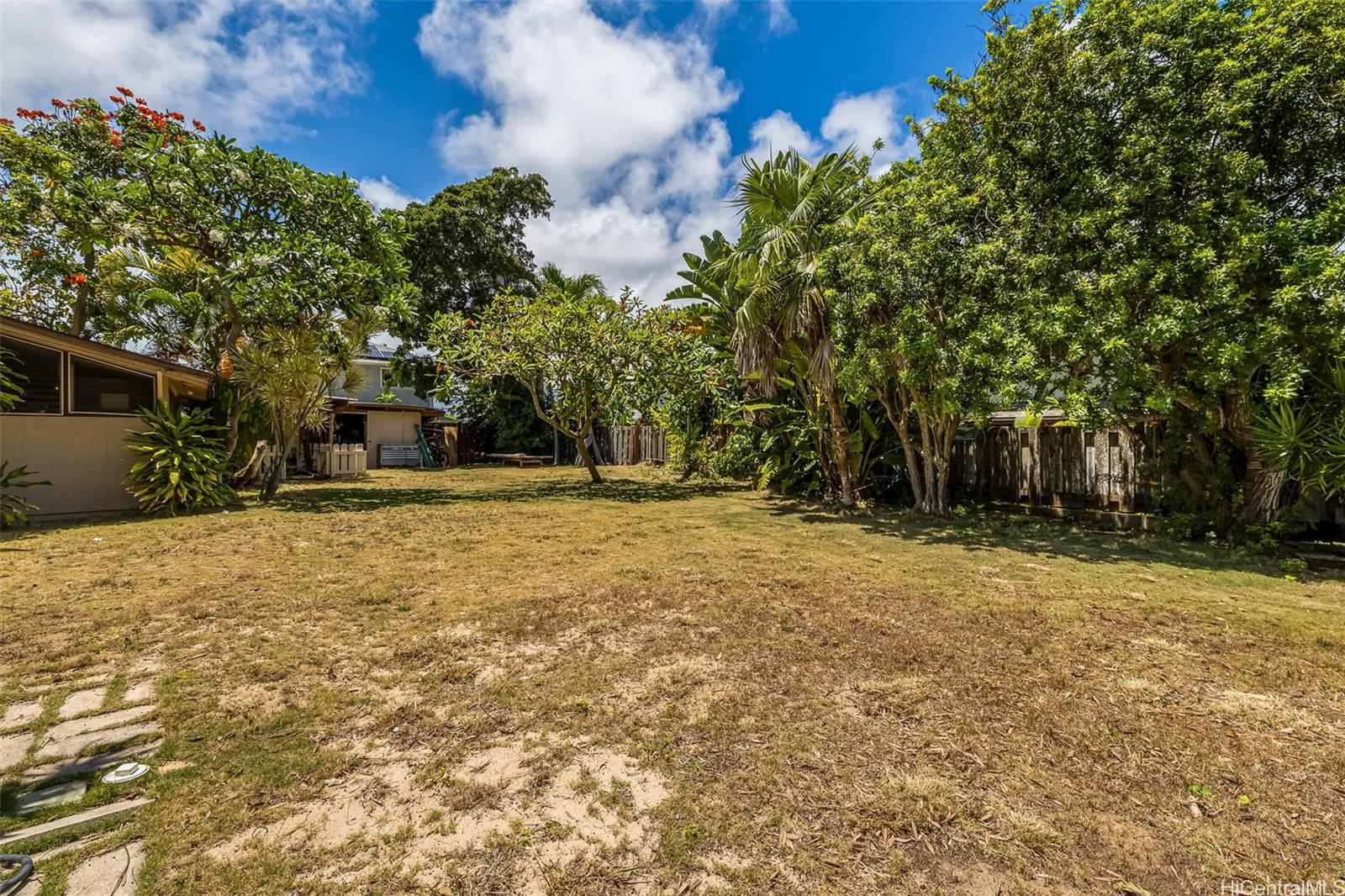 259  Kalaheo Ave Kalama Tract, Kailua home - photo 21 of 25