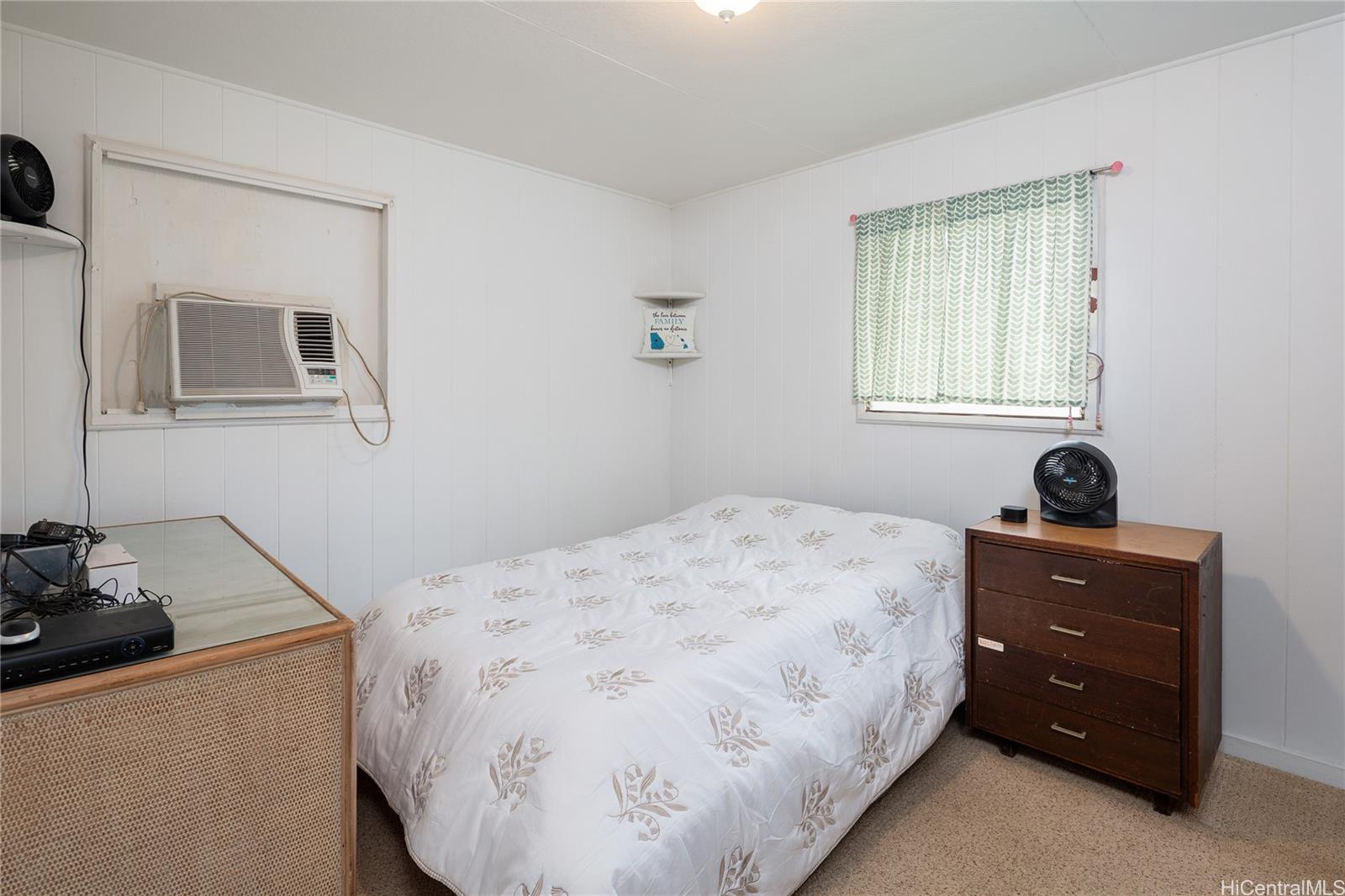 259  Kuahiwi Ave Wahiawa Area, Central home - photo 8 of 19