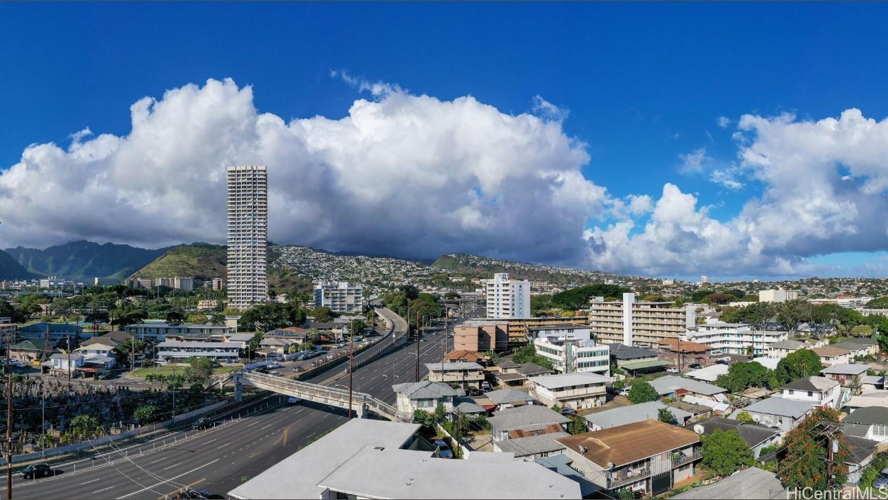Kuilei Place condo # 803, Honolulu, Hawaii - photo 3 of 21