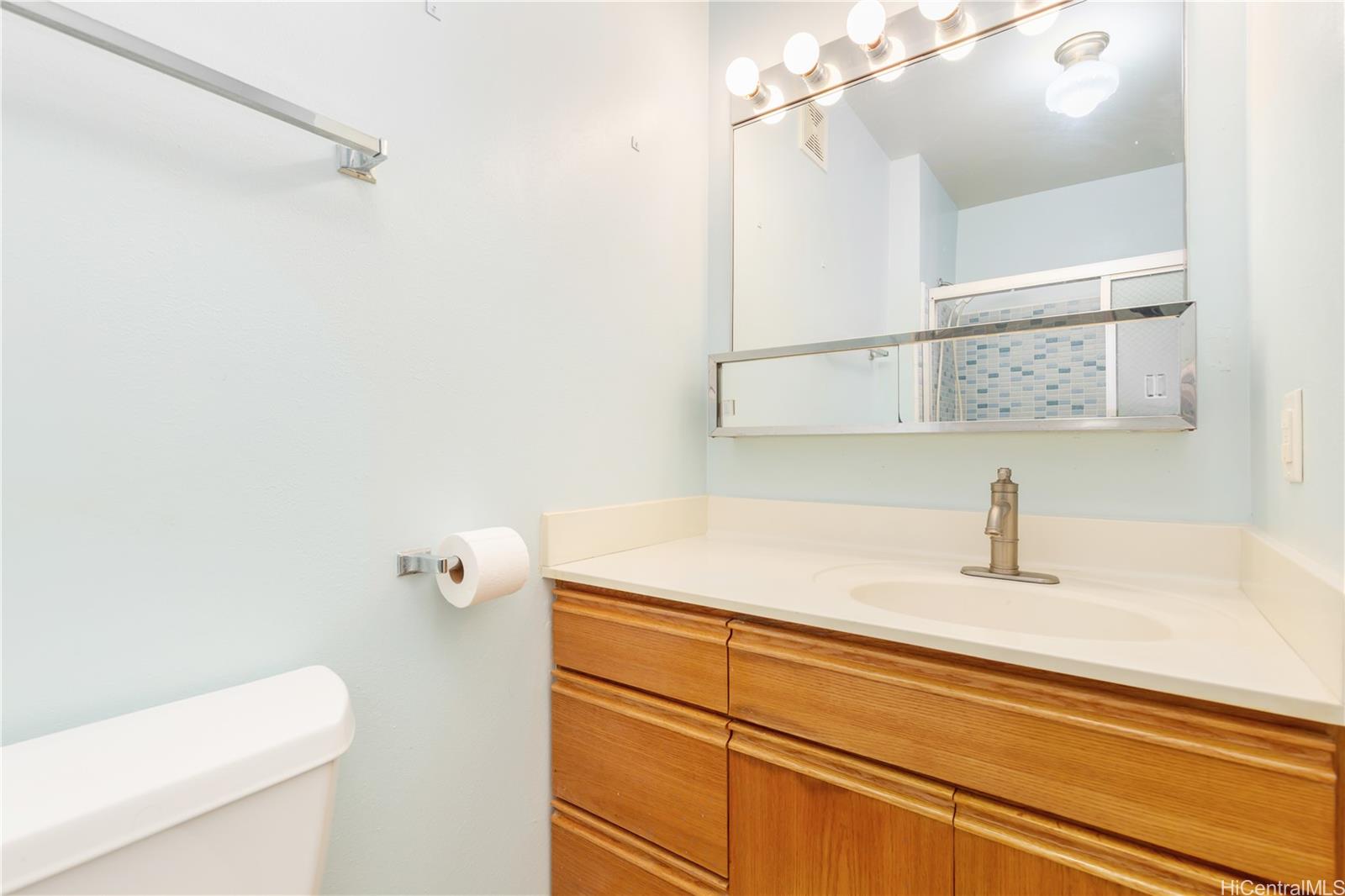 260 Nonou Street Honolulu - Rental - photo 12 of 23