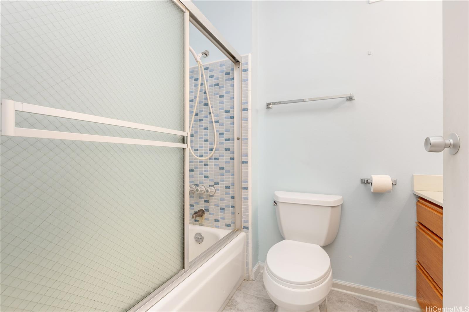 260 Nonou Street Honolulu - Rental - photo 13 of 23