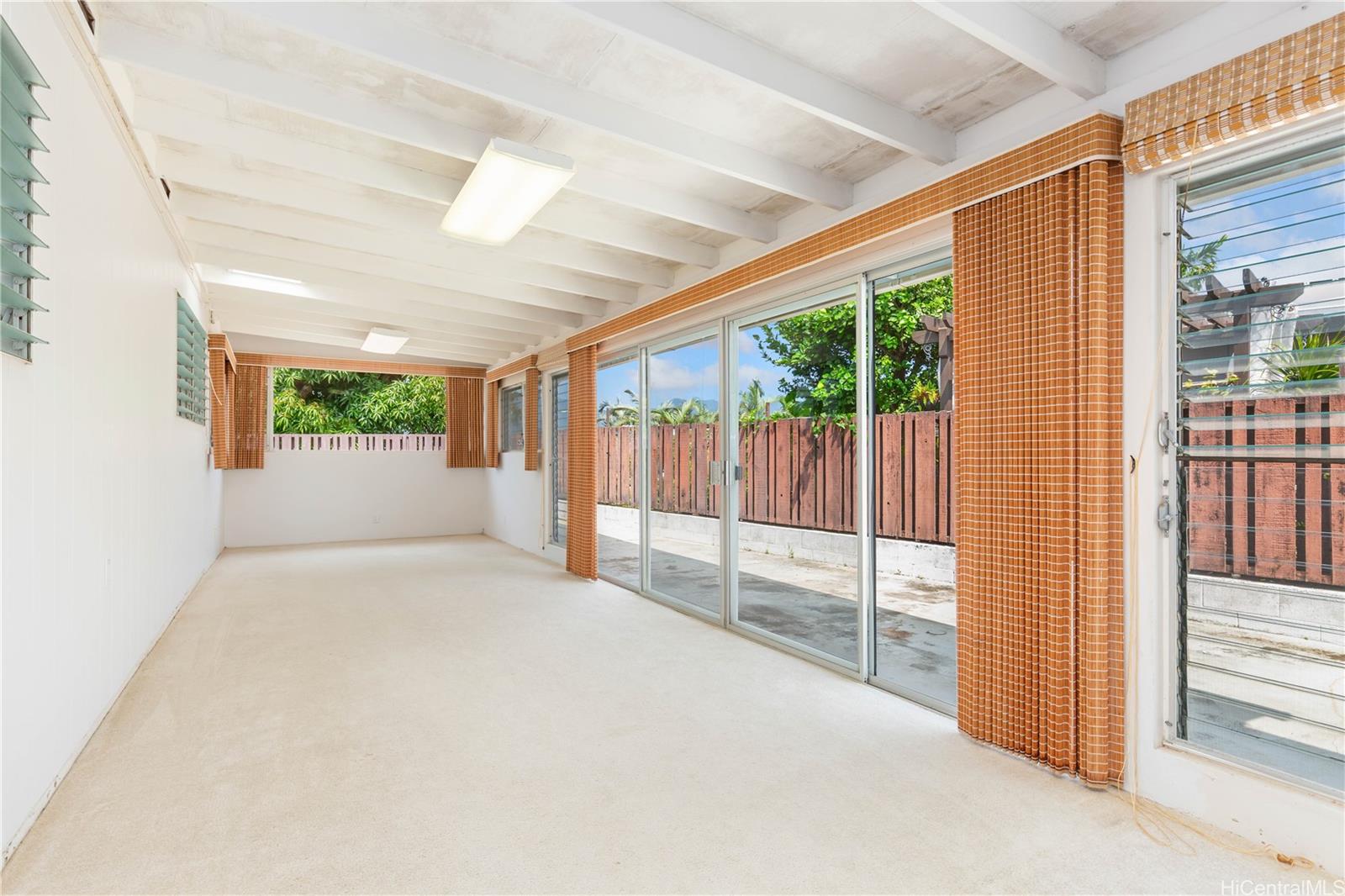 260 Nonou Street Honolulu - Rental - photo 15 of 23