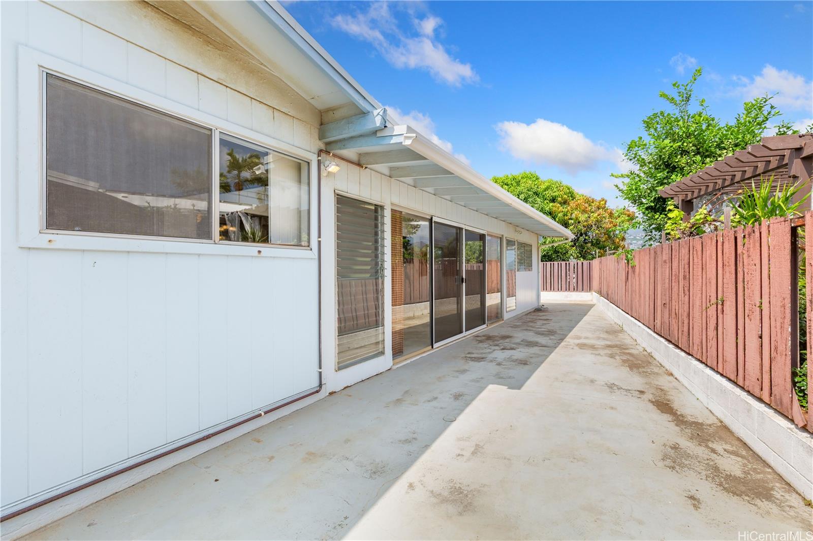 260 Nonou Street Honolulu - Rental - photo 16 of 23