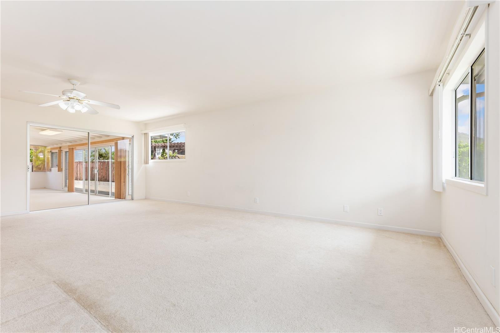 260 Nonou Street Honolulu - Rental - photo 5 of 23