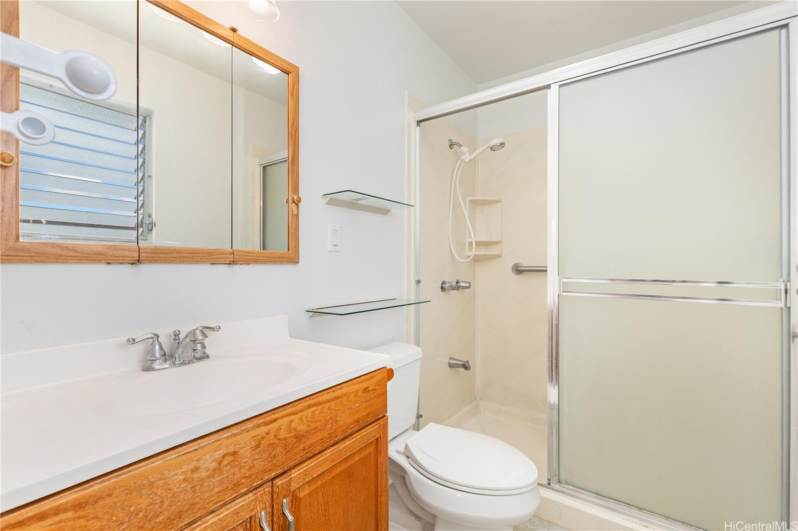 260 Nonou Street Honolulu - Rental - photo 10 of 23