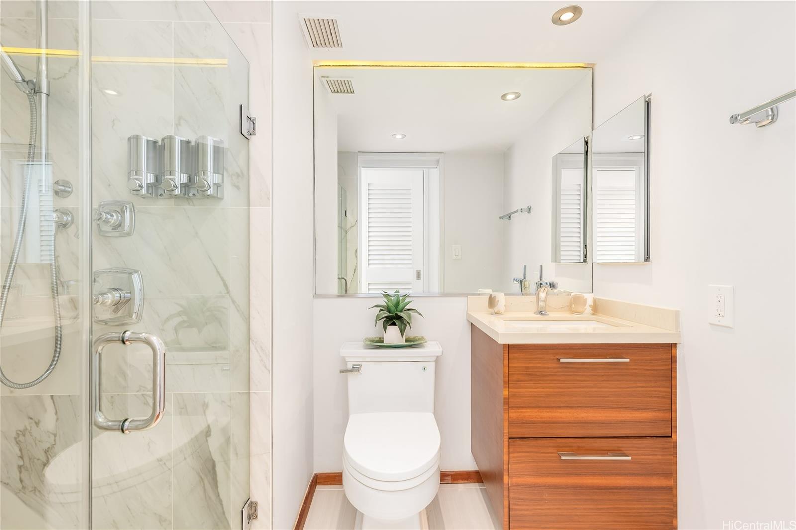 Diamond Head Vista condo # 2301, Honolulu, Hawaii - photo 14 of 25