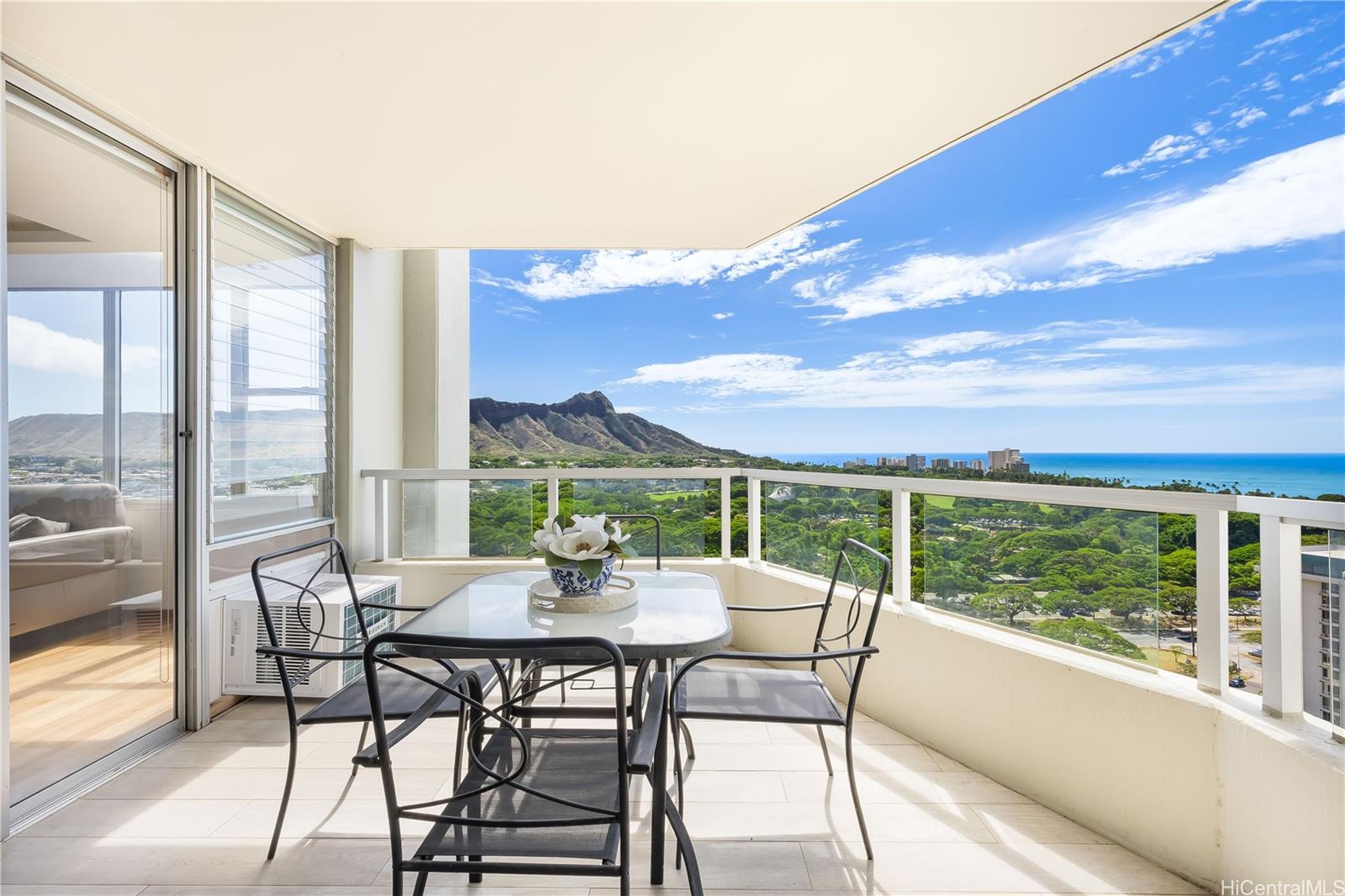 Diamond Head Vista condo # 2301, Honolulu, Hawaii - photo 4 of 25