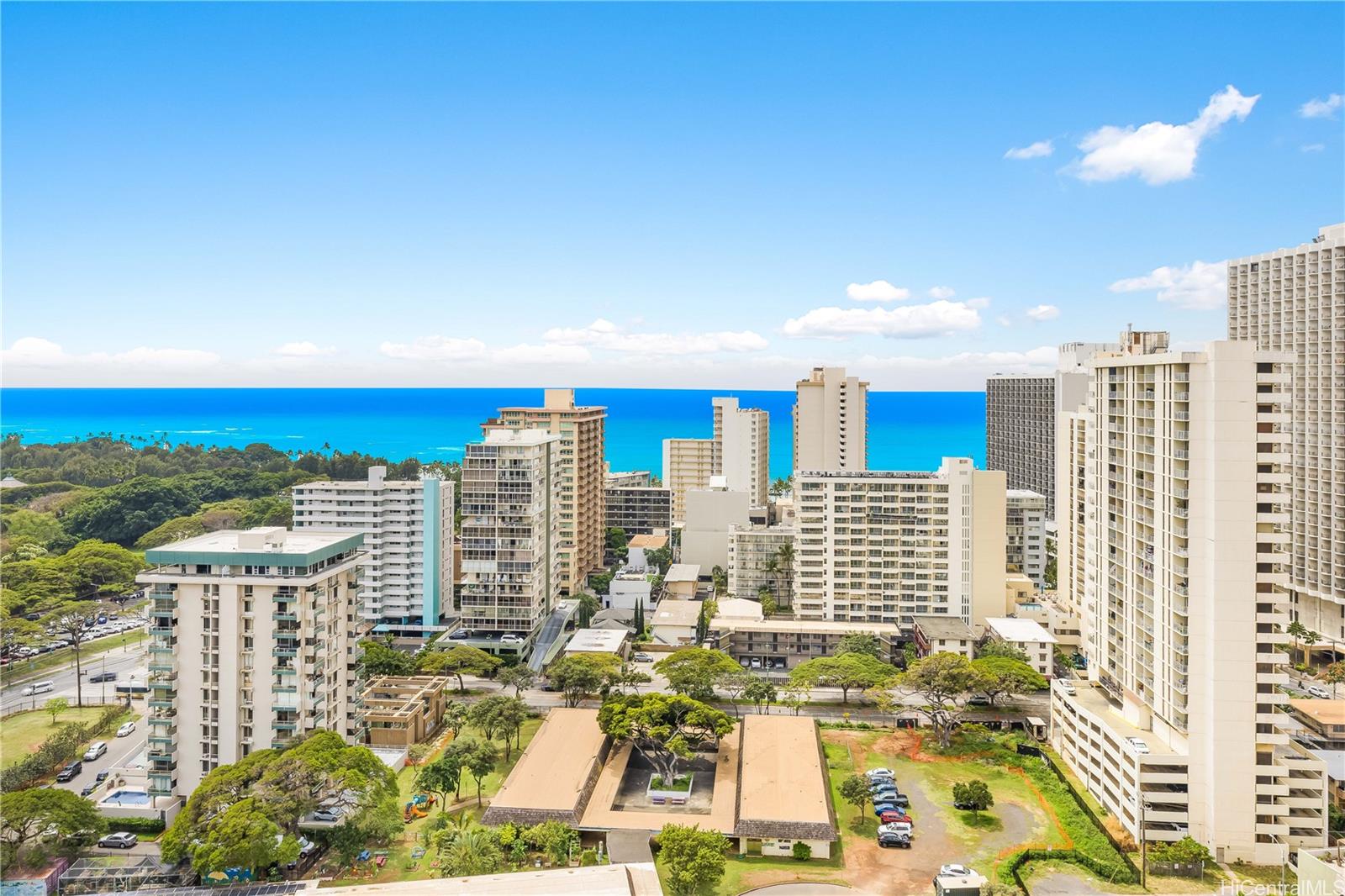 Diamond Head Vista condo # 2502, Honolulu, Hawaii - photo 2 of 25