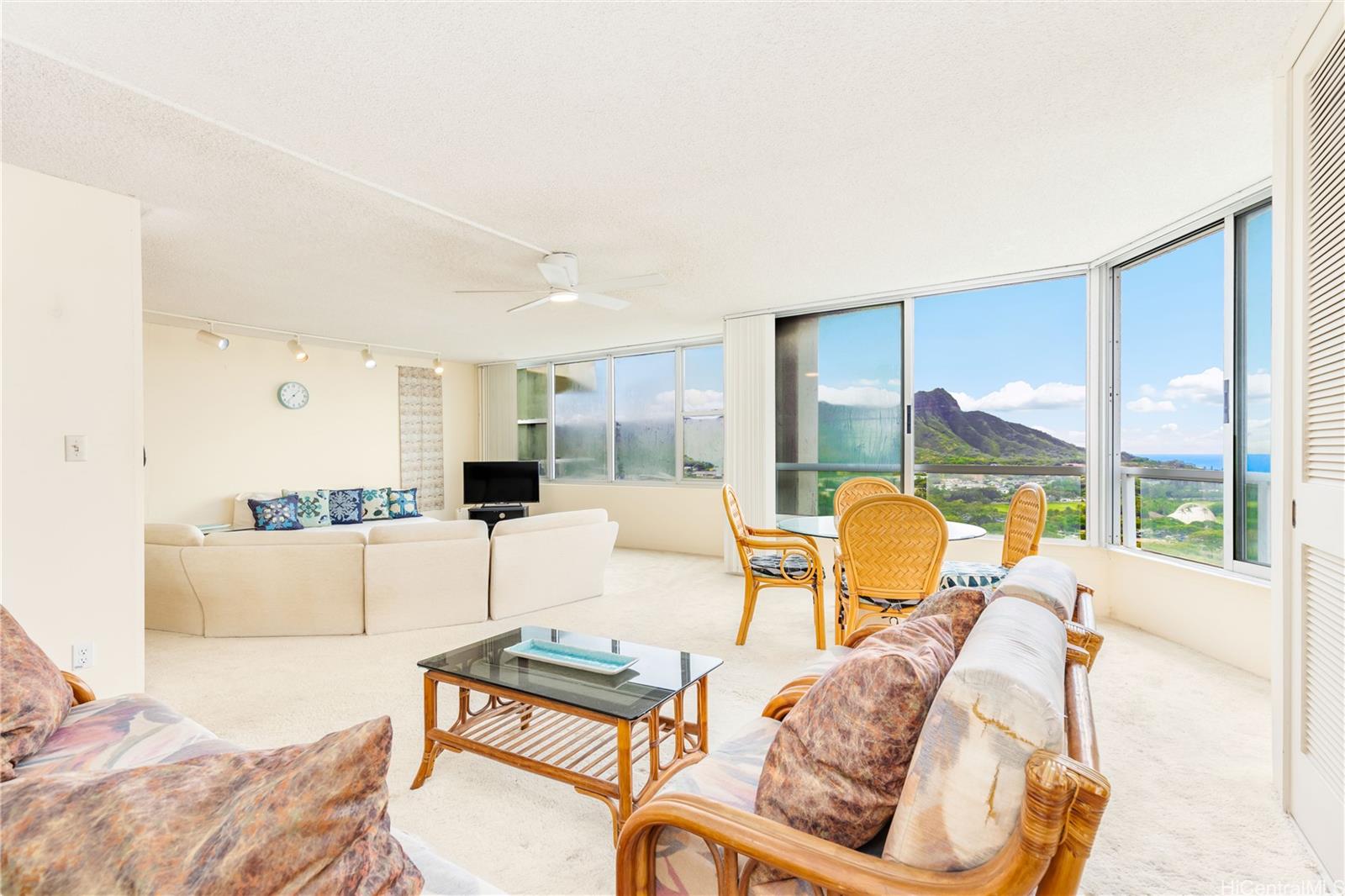 Diamond Head Vista condo # 2502, Honolulu, Hawaii - photo 12 of 25