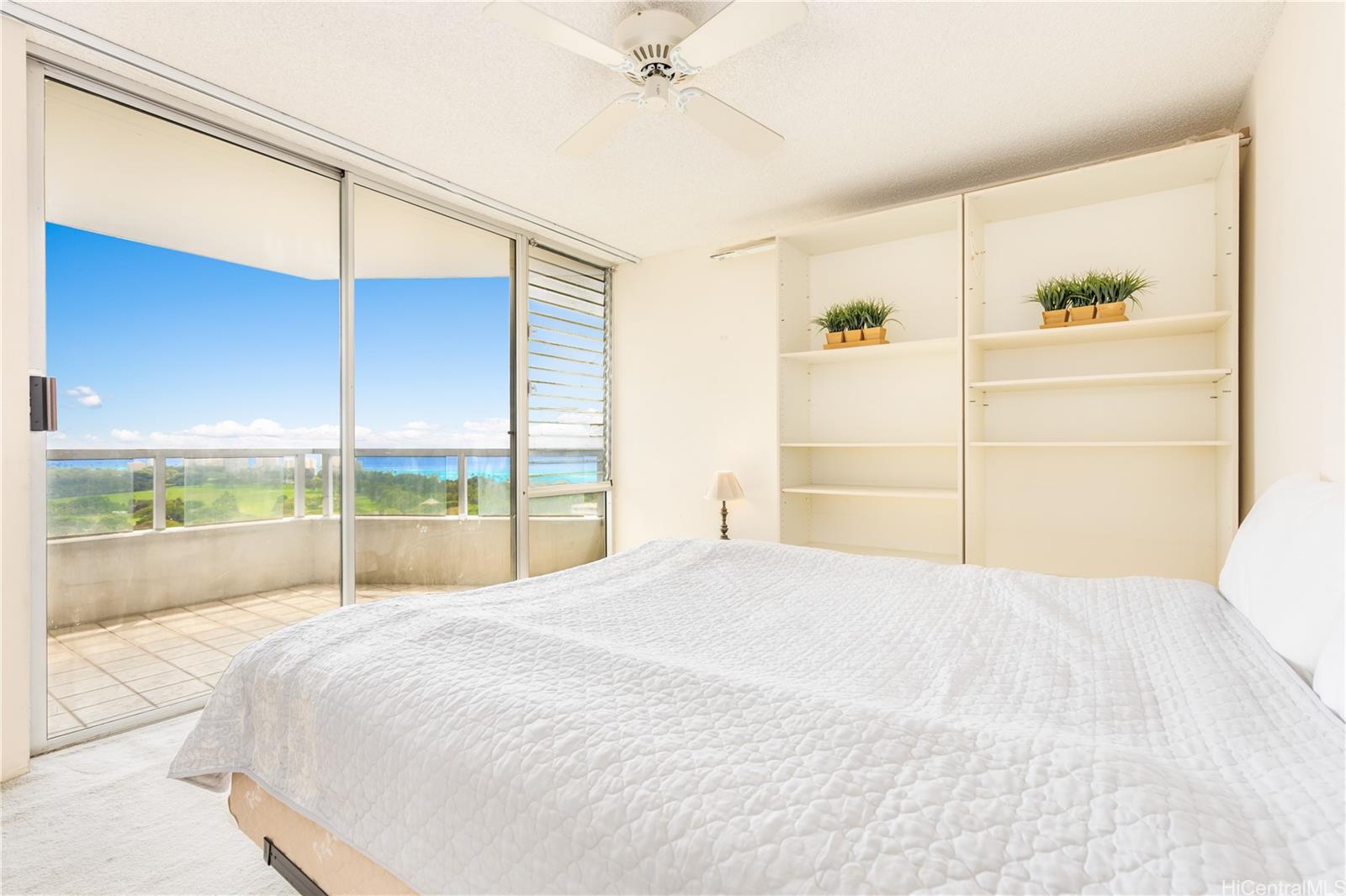 Diamond Head Vista condo # 2502, Honolulu, Hawaii - photo 17 of 25