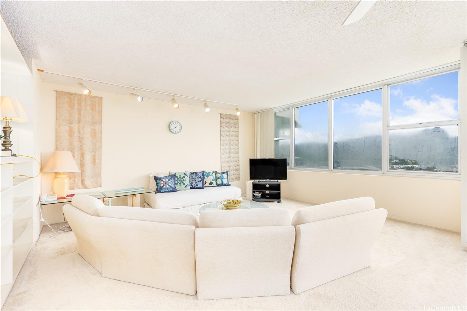 Diamond Head Vista condo # 2502, Honolulu, Hawaii - photo 6 of 25