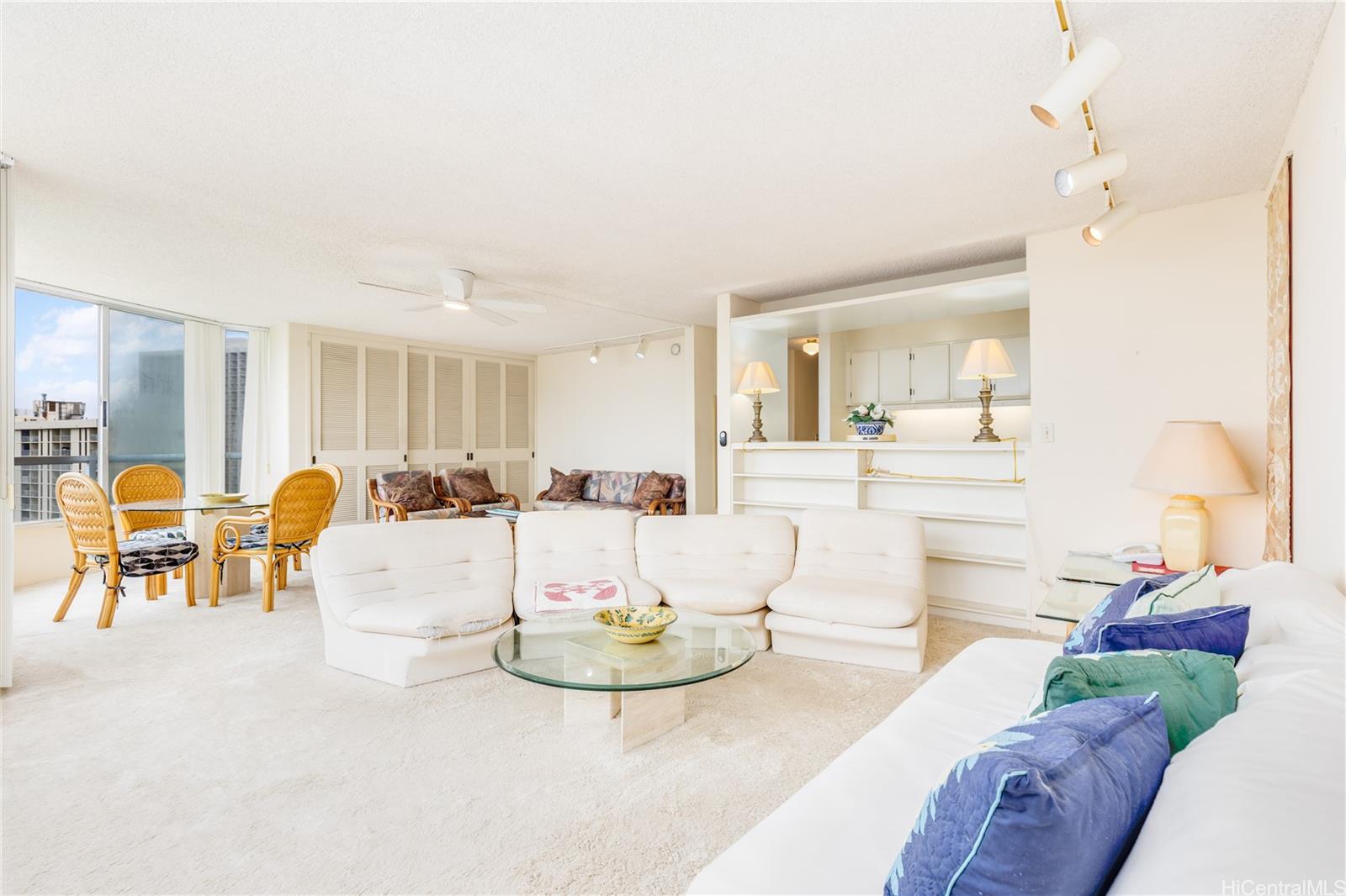 Diamond Head Vista condo # 2502, Honolulu, Hawaii - photo 9 of 25