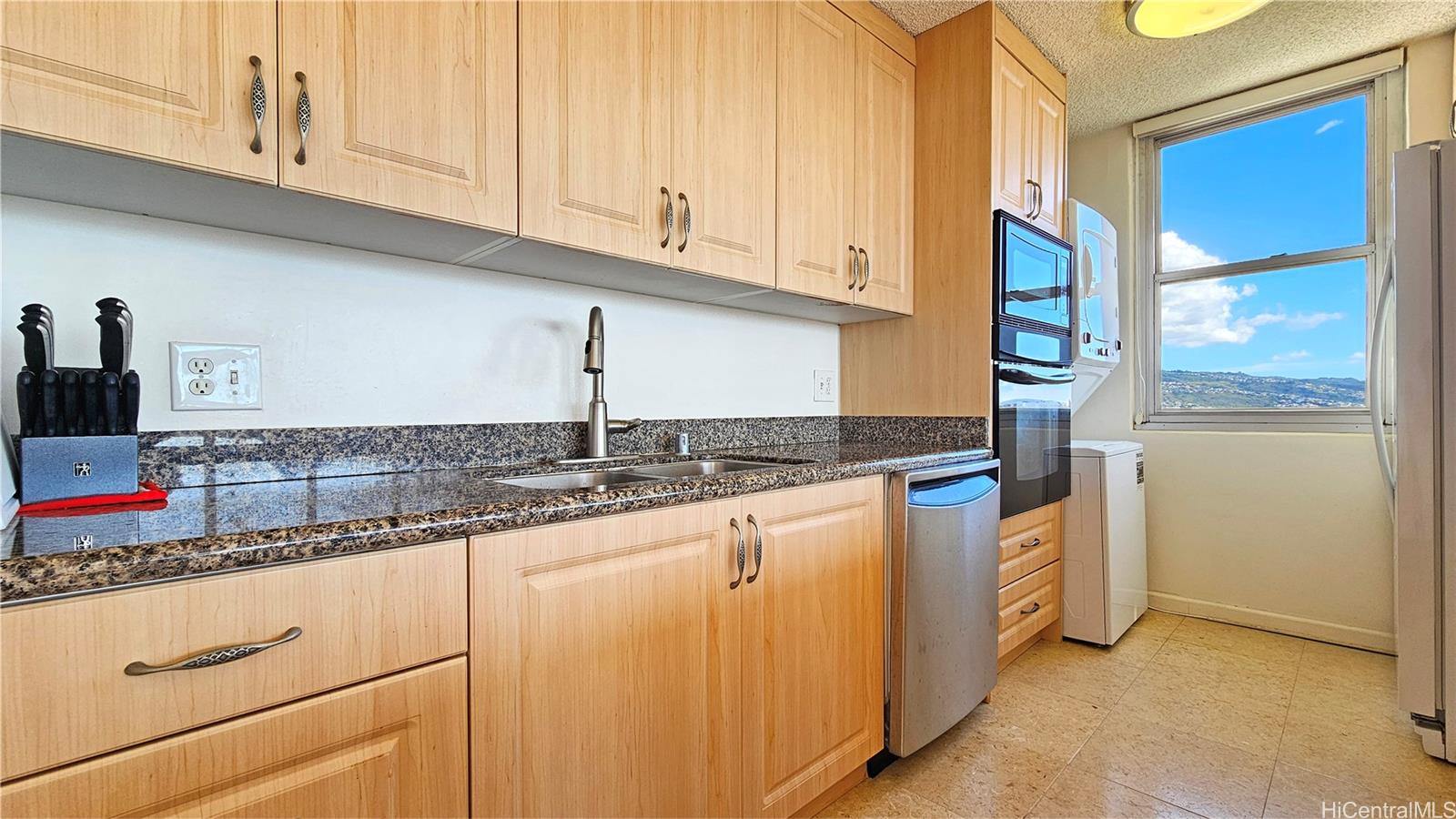 Diamond Head Vista condo # 3001, Honolulu, Hawaii - photo 12 of 25