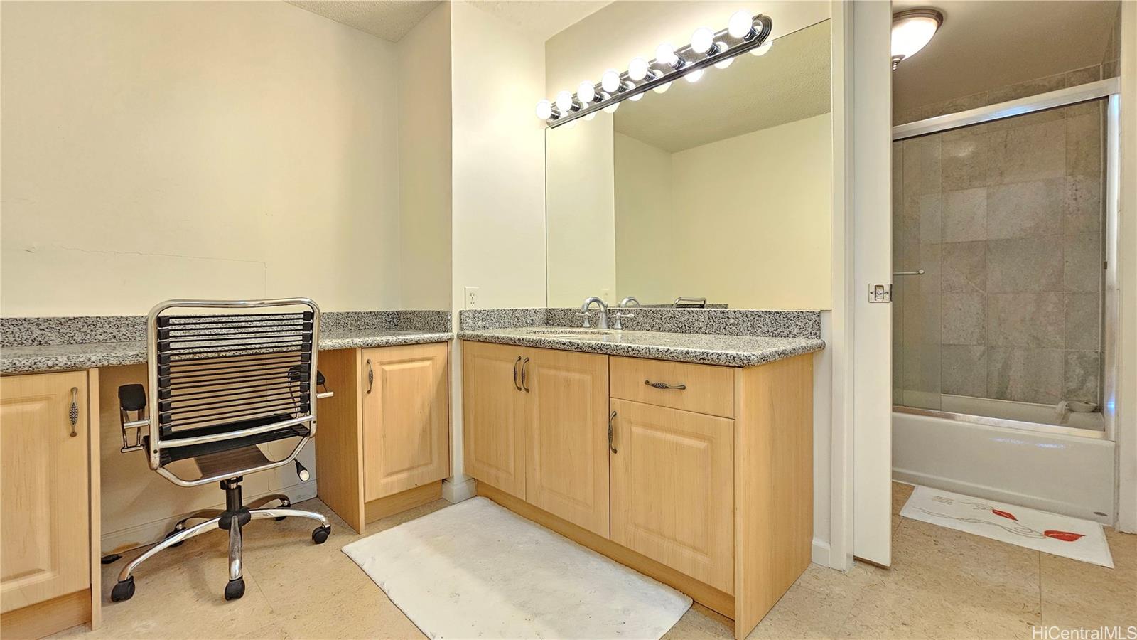 Diamond Head Vista condo # 3001, Honolulu, Hawaii - photo 20 of 25