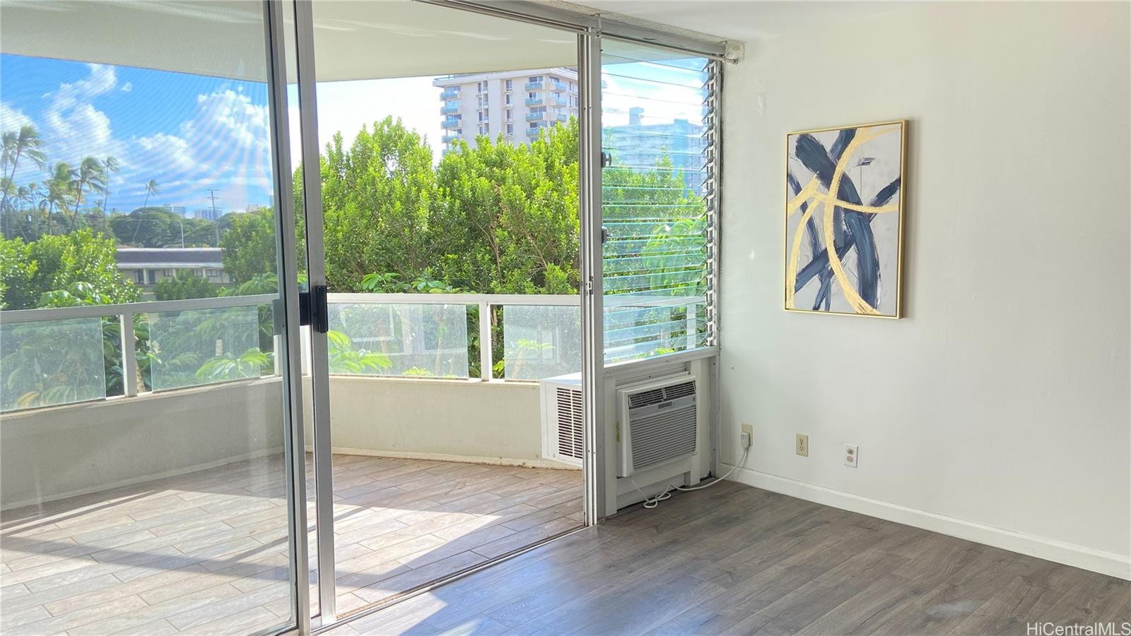 2600 Pualani Way Honolulu - Rental - photo 4 of 16