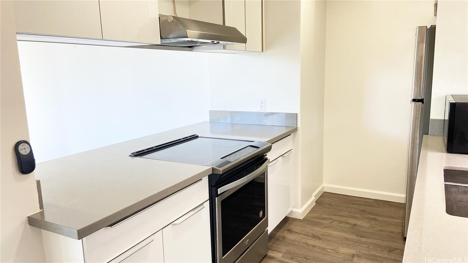 2600 Pualani Way Honolulu - Rental - photo 10 of 16