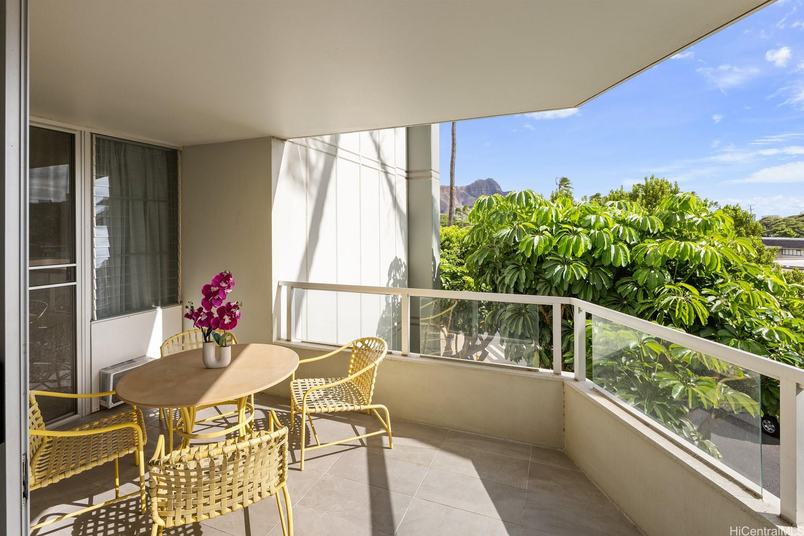Diamond Head Vista condo # 304, Honolulu, Hawaii - photo 2 of 24