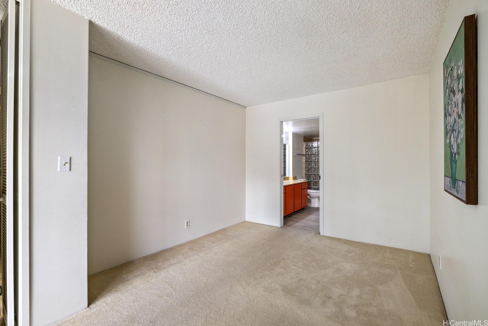 Diamond Head Vista condo # 304, Honolulu, Hawaii - photo 16 of 24