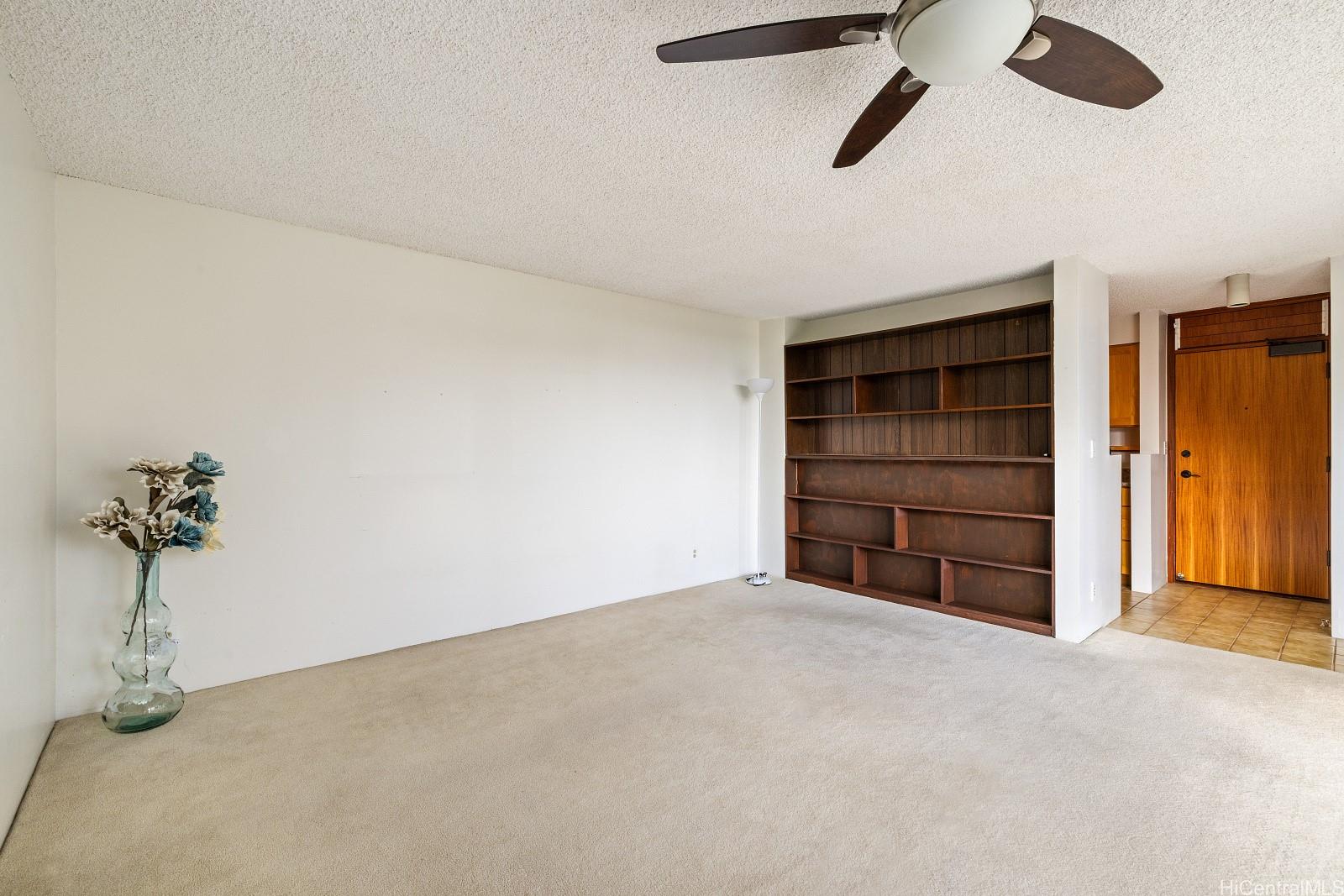 Diamond Head Vista condo # 304, Honolulu, Hawaii - photo 5 of 24