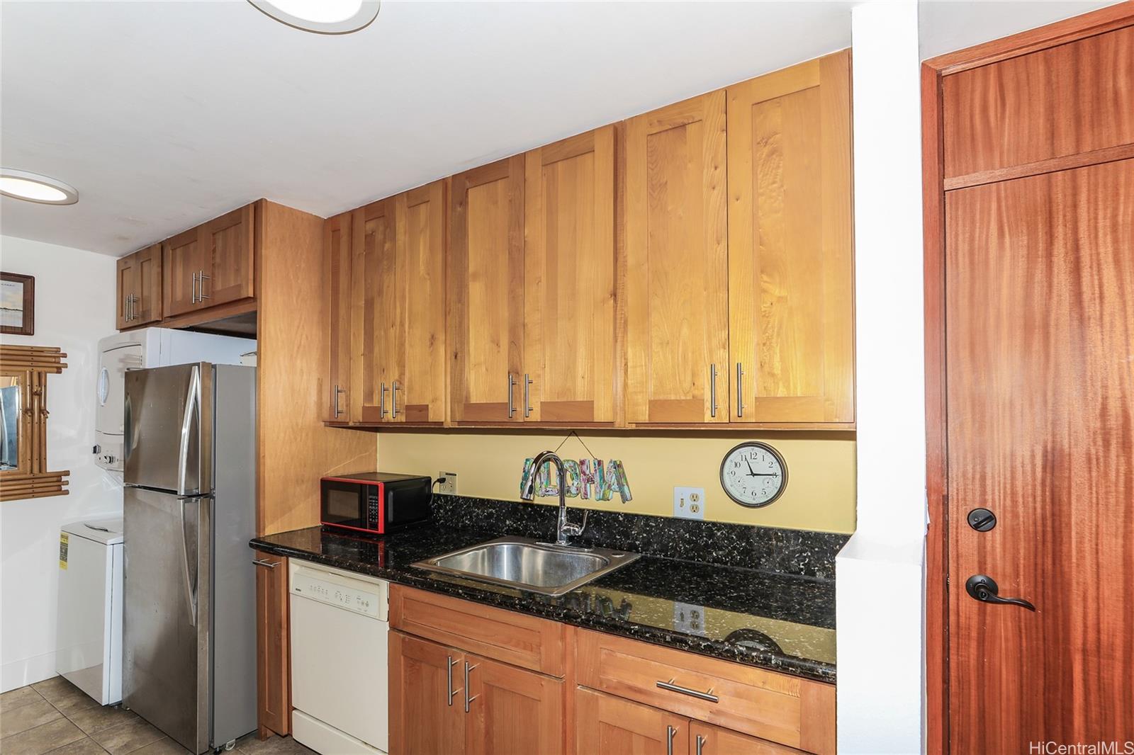 2600 Pualani Way Honolulu - Rental - photo 17 of 25