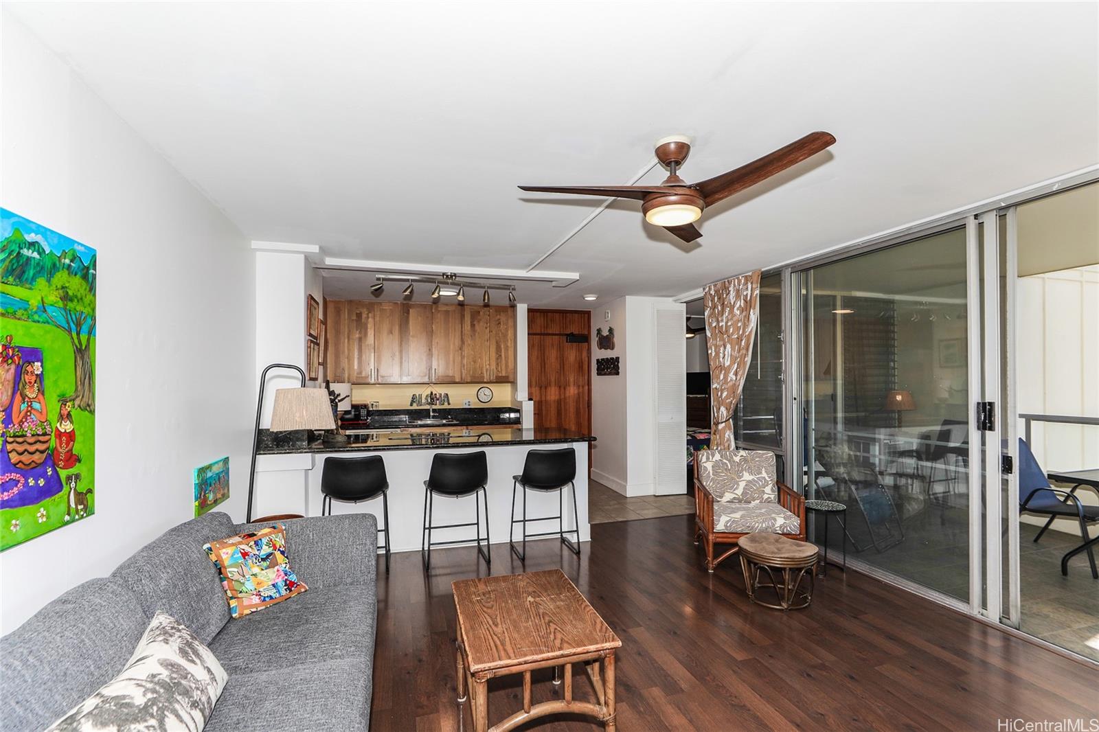 2600 Pualani Way Honolulu - Rental - photo 3 of 25