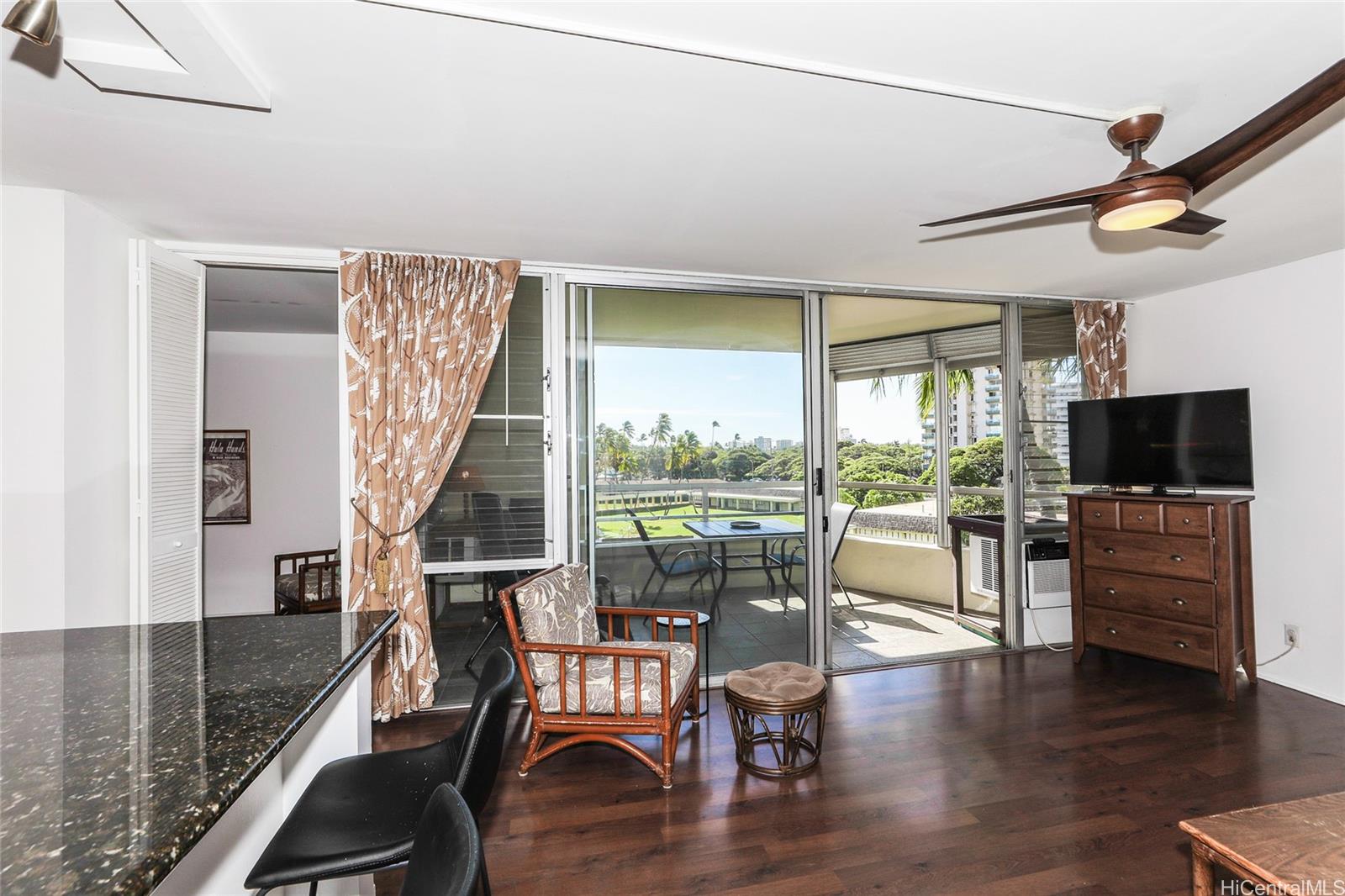 2600 Pualani Way Honolulu - Rental - photo 8 of 25