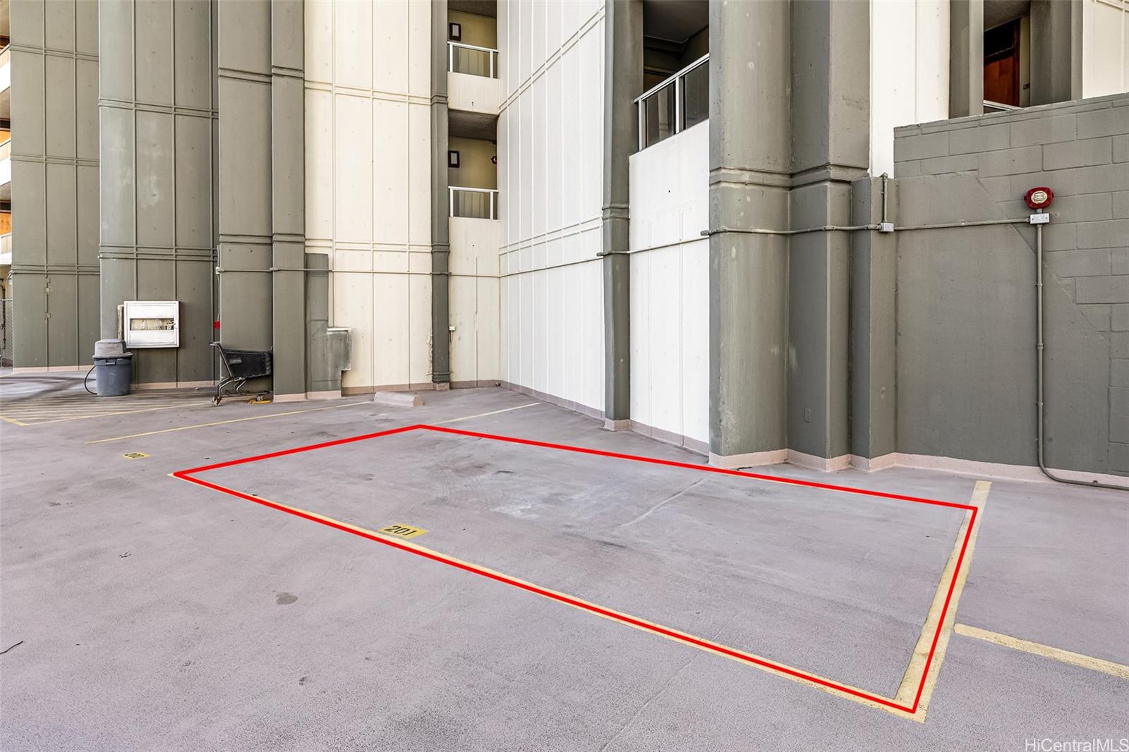 Diamond Head Vista condo # 601, Honolulu, Hawaii - photo 21 of 23