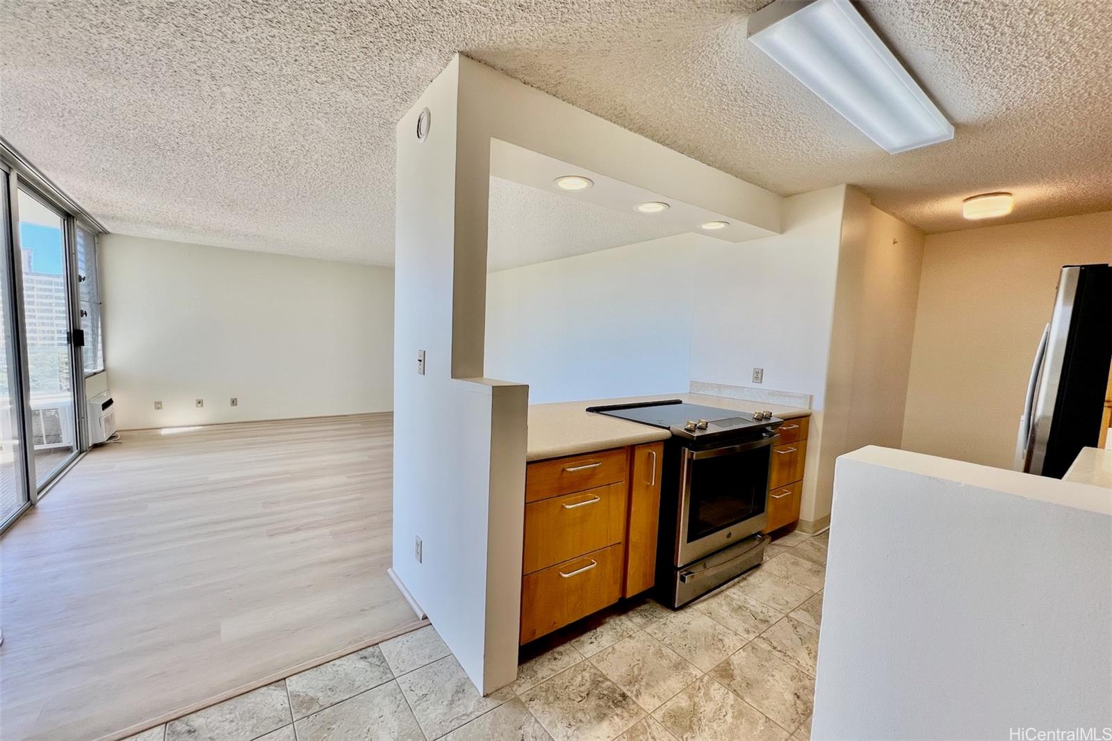 Diamond Head Vista condo # 904, Honolulu, Hawaii - photo 7 of 23