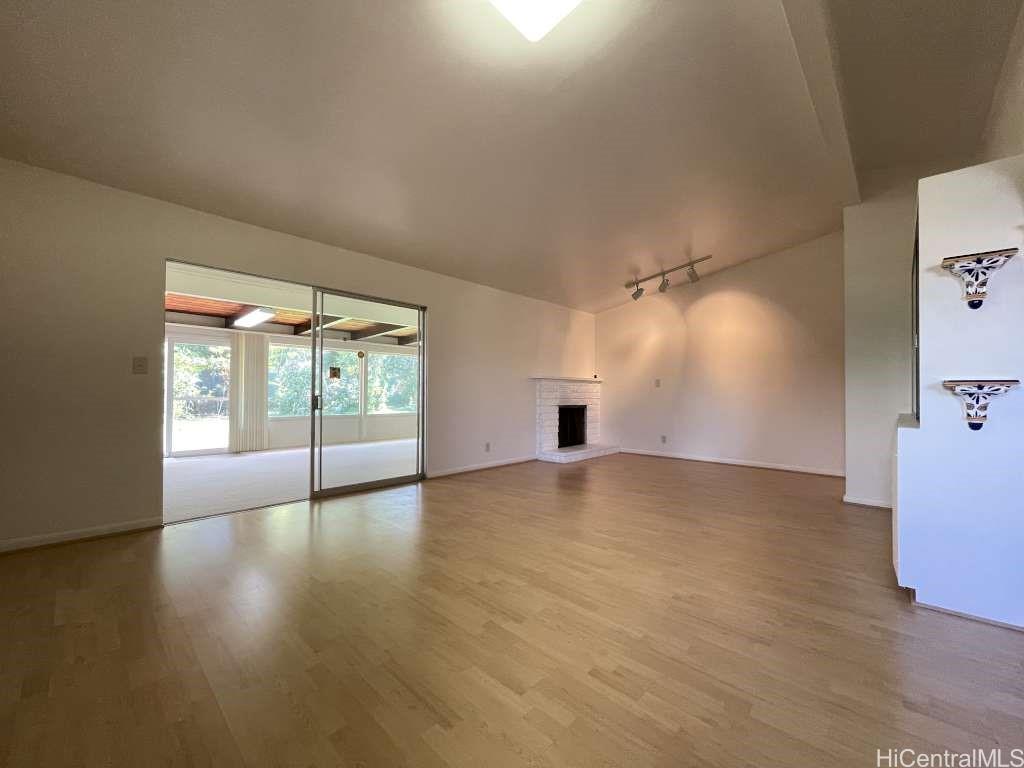 2601 California Ave Wahiawa - Rental - photo 3 of 16