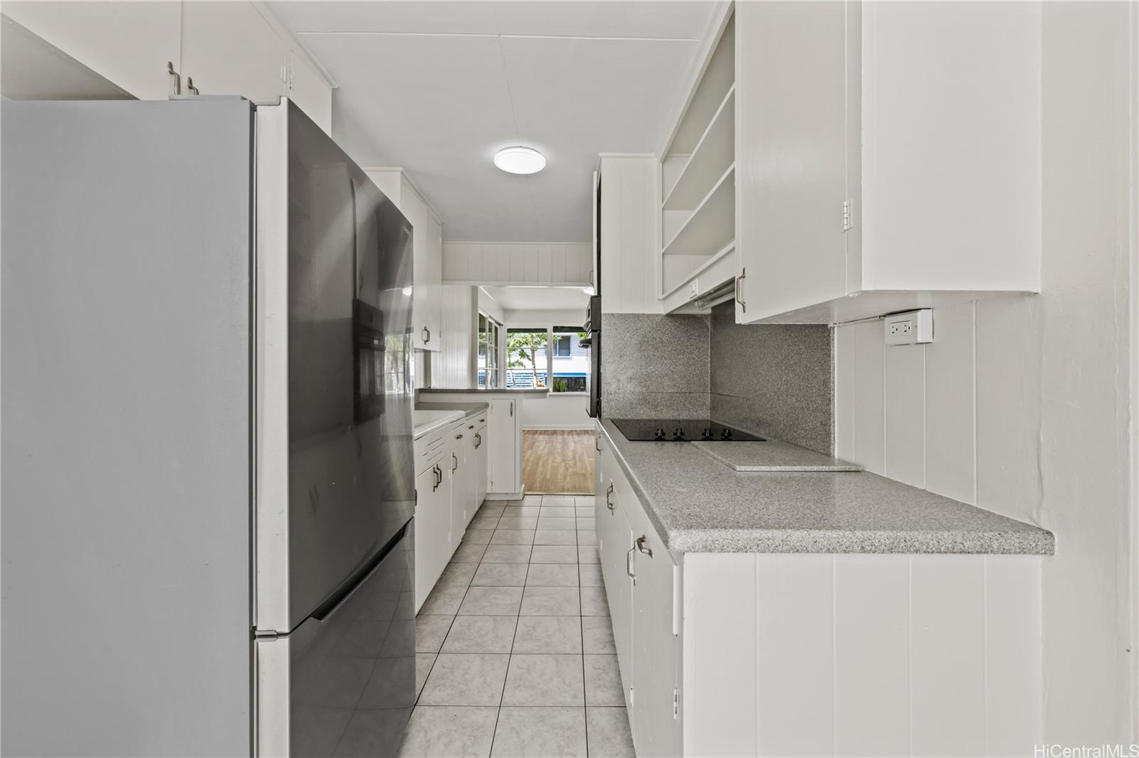 2601  Myrtle Street Palolo, Diamond Head home - photo 14 of 24