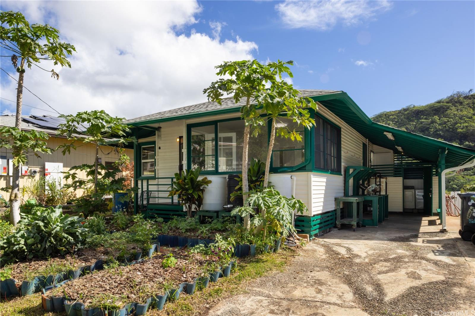 2601  Myrtle Street Palolo, Diamond Head home - photo 3 of 24