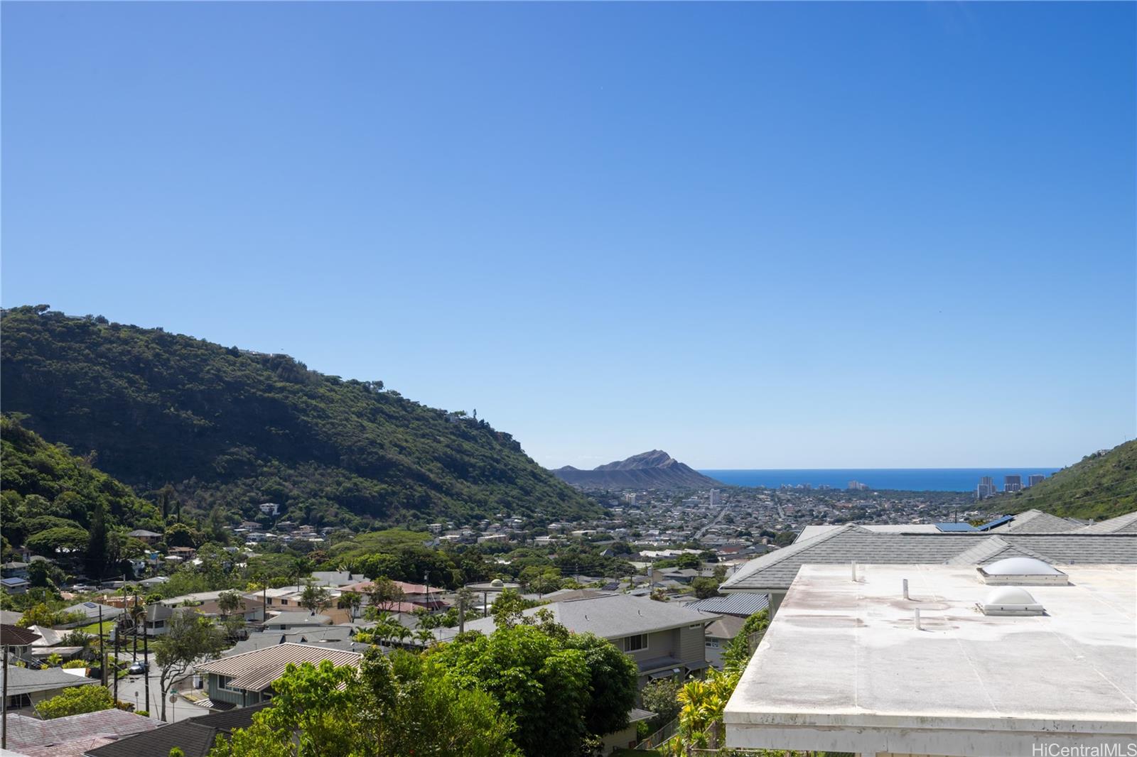 2601  Myrtle Street Palolo, Diamond Head home - photo 7 of 24