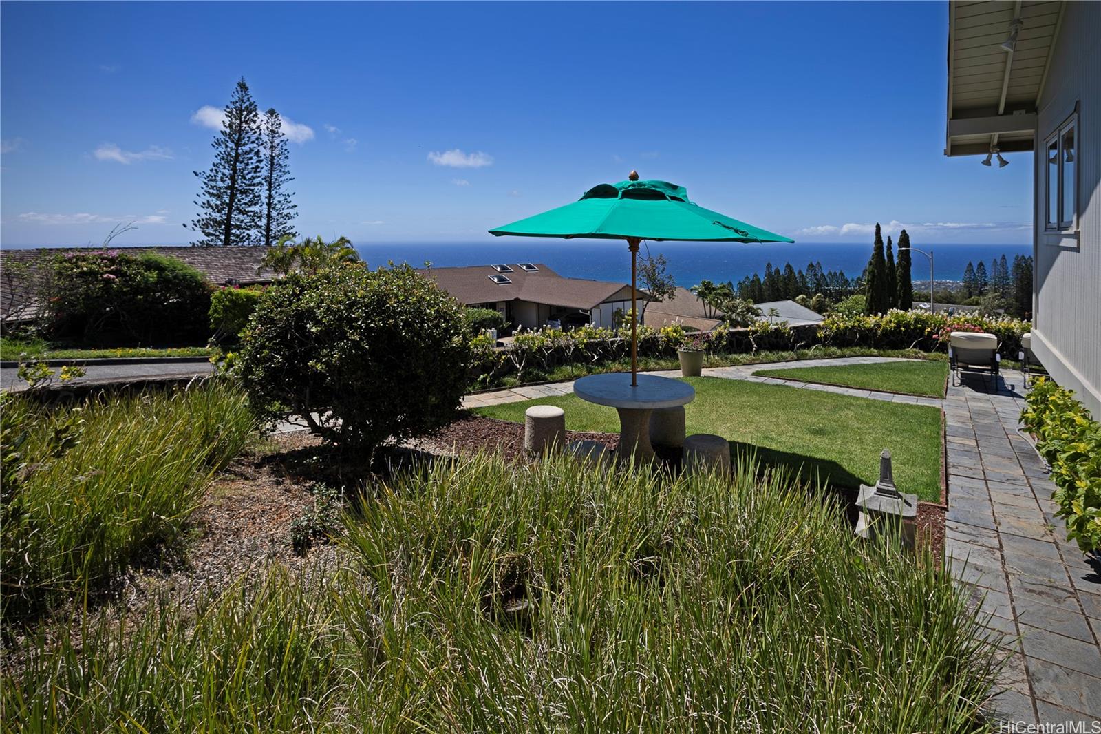 2608  Halekoa Drive Waialae Nui Rdge, Diamond Head home - photo 23 of 24