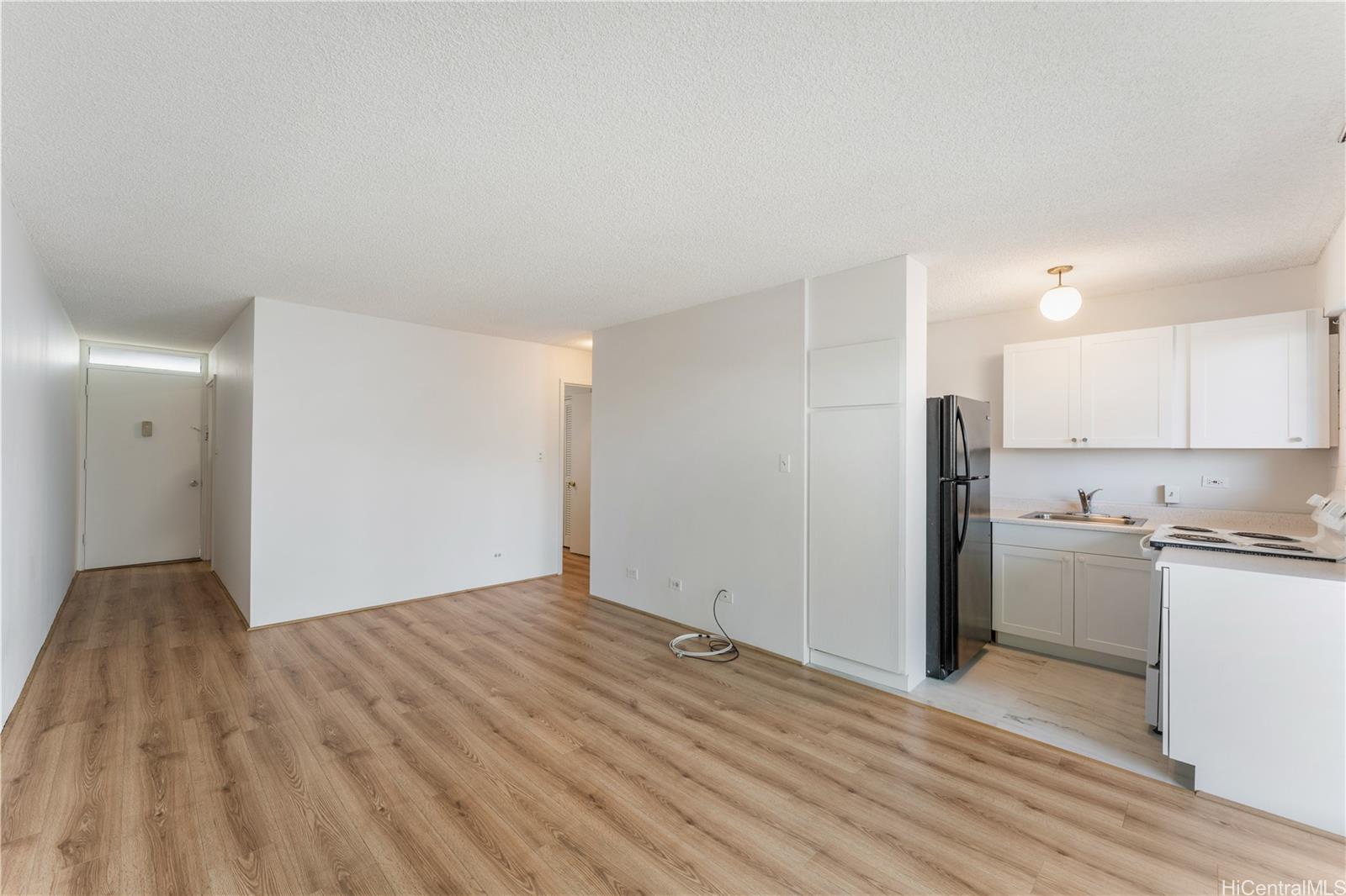 Ala Wailani condo # 1002, Honolulu, Hawaii - photo 5 of 20