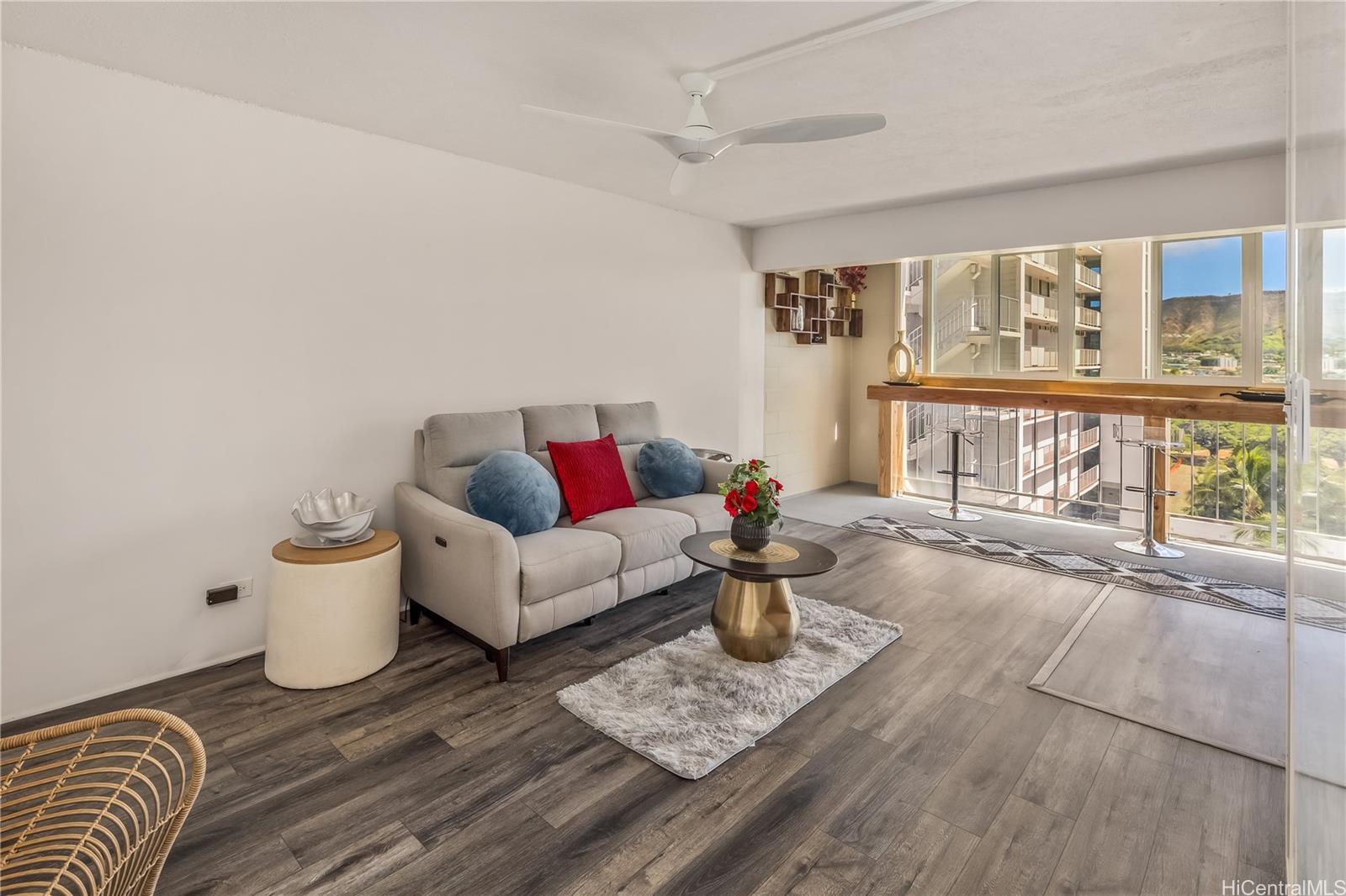 Ala Wailani condo # 1004, Honolulu, Hawaii - photo 4 of 22