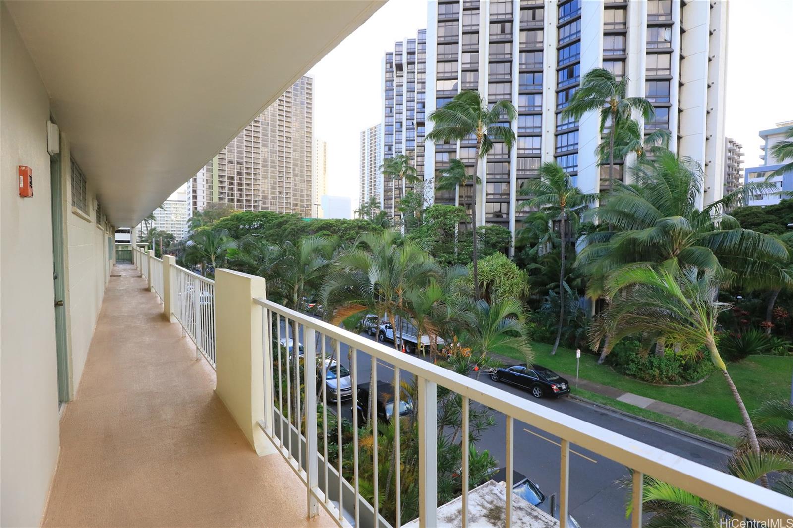 Ala Wailani condo # 403, Honolulu, Hawaii - photo 15 of 18