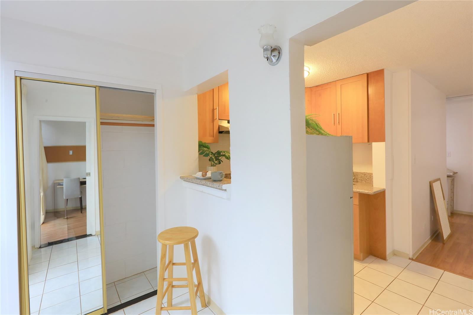 Ala Wailani condo # 403, Honolulu, Hawaii - photo 6 of 18
