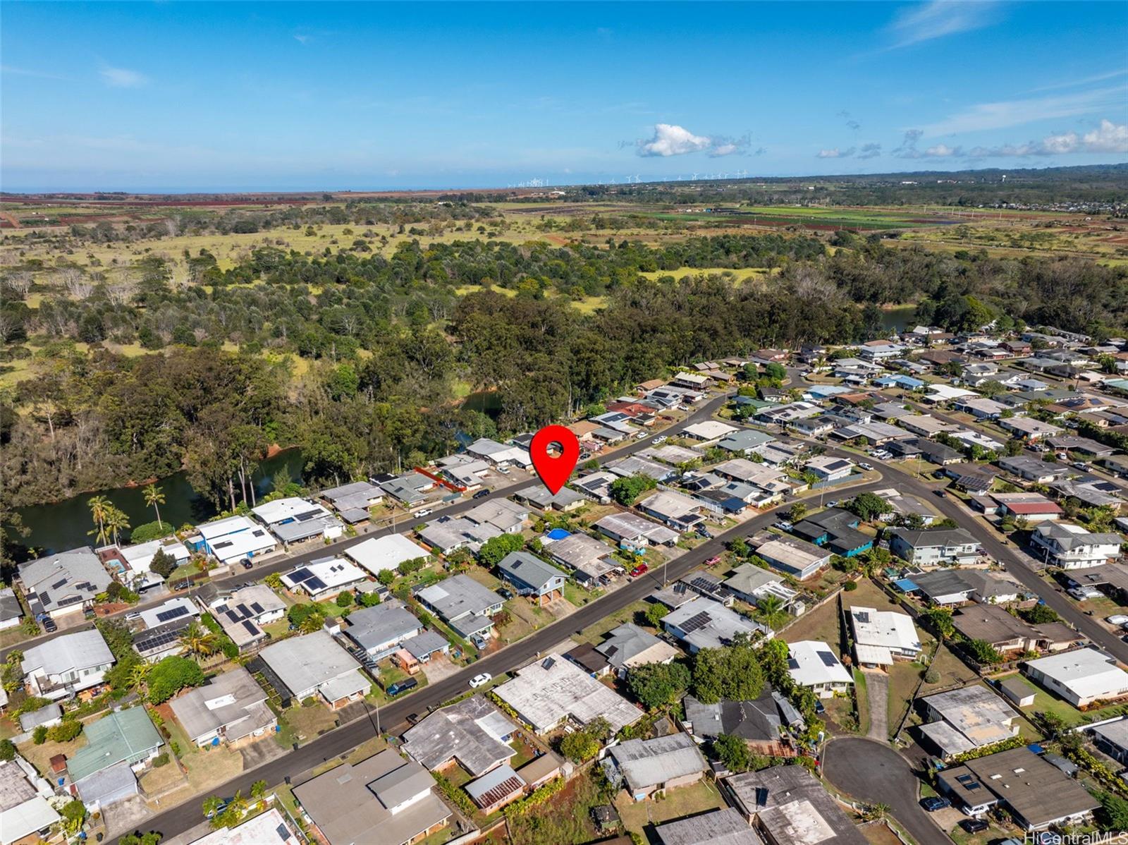 261  Kaliponi Street Wahiawa Area, Central home - photo 5 of 25