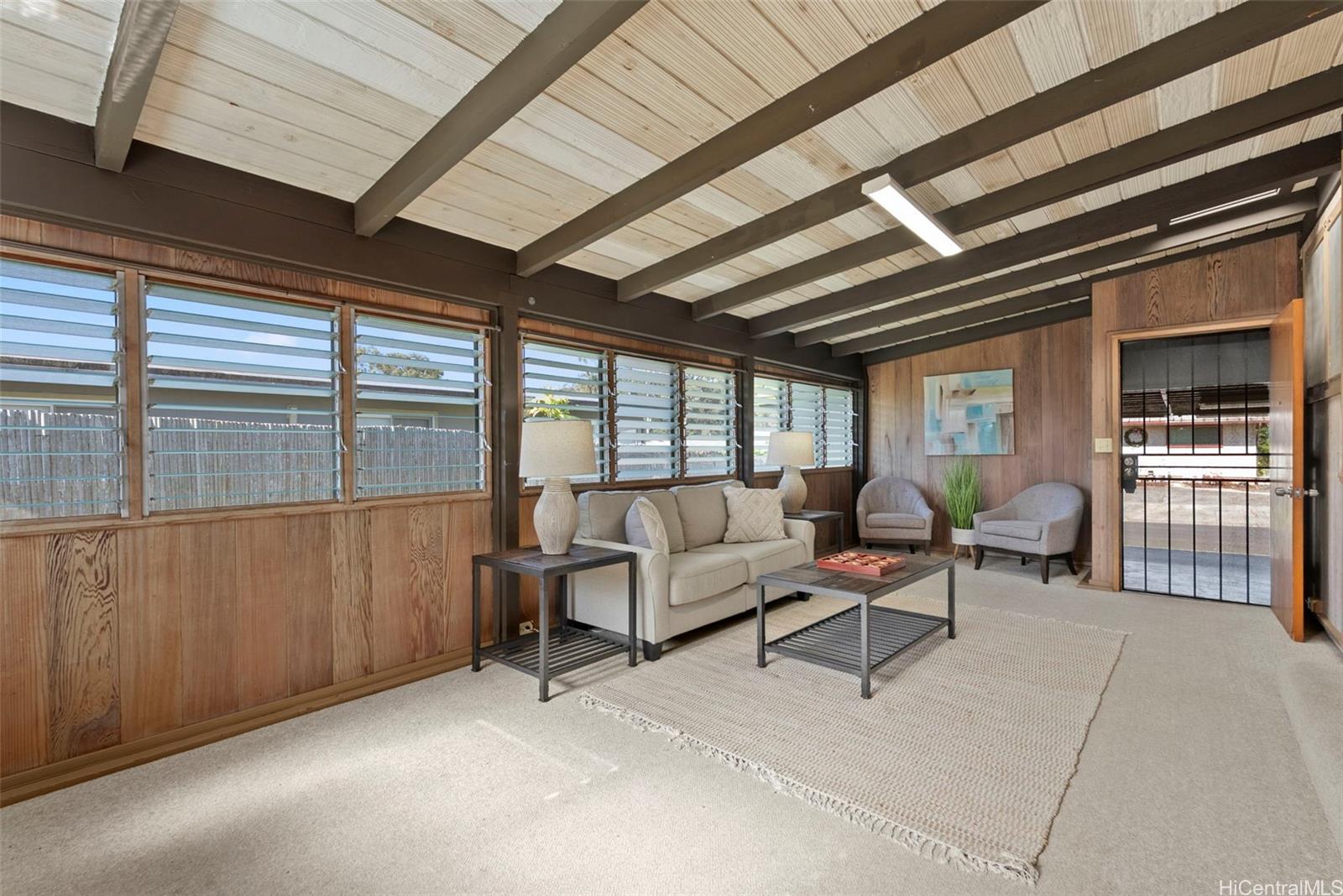 261  Kaliponi Street Wahiawa Area, Central home - photo 8 of 25