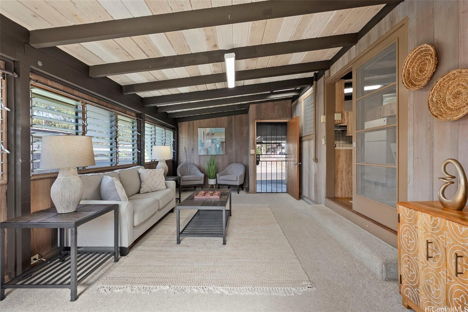 261  Kaliponi Street Wahiawa Area, Central home - photo 9 of 25