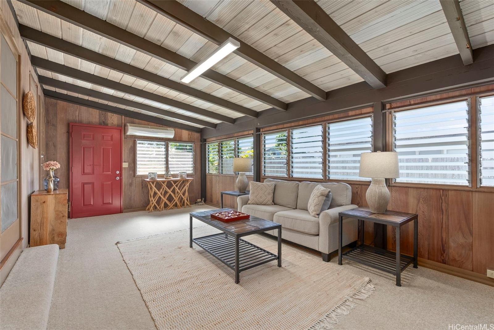 261  Kaliponi Street Wahiawa Area, Central home - photo 10 of 25