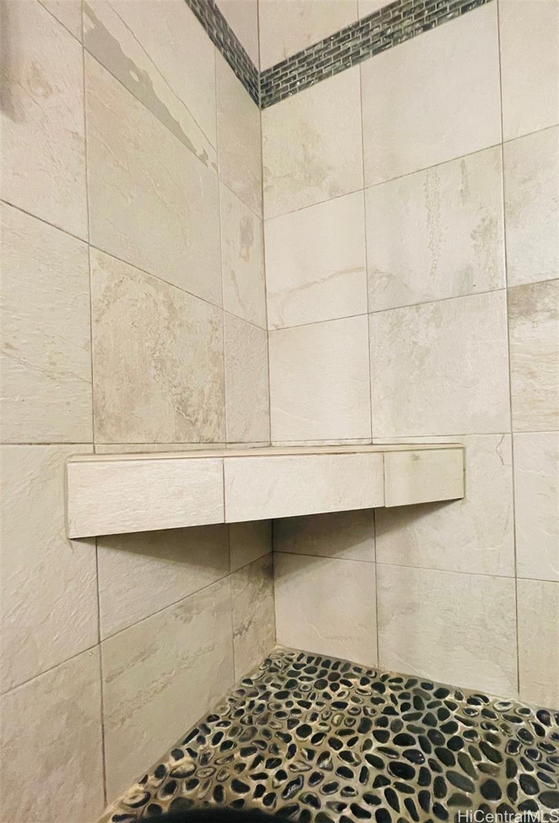 Canal House condo # 1802, Honolulu, Hawaii - photo 13 of 23