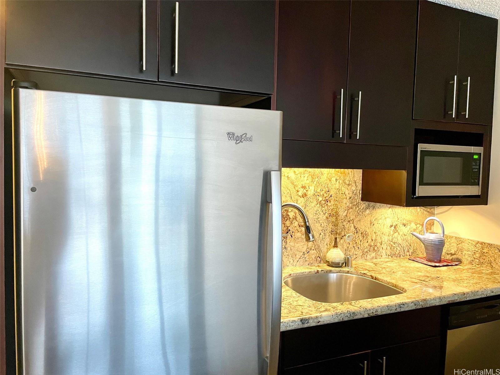 Canal House condo # 1802, Honolulu, Hawaii - photo 5 of 23