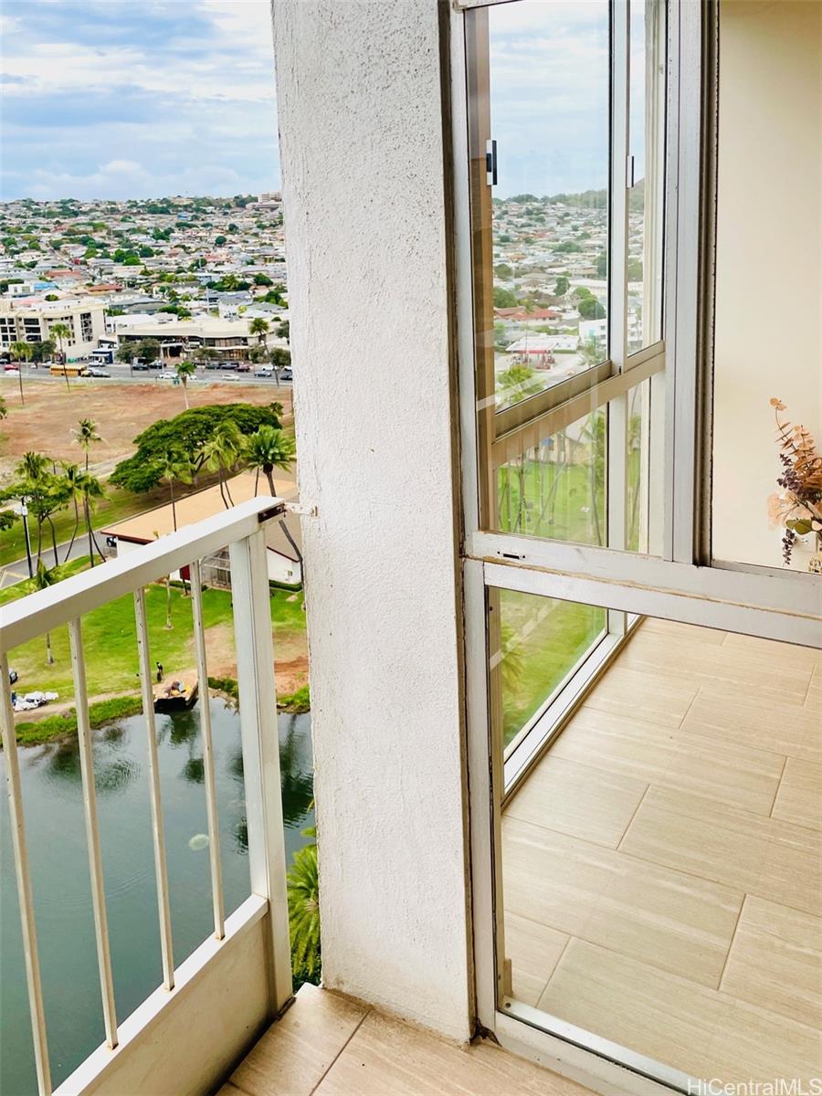 Canal House condo # 1802, Honolulu, Hawaii - photo 9 of 23