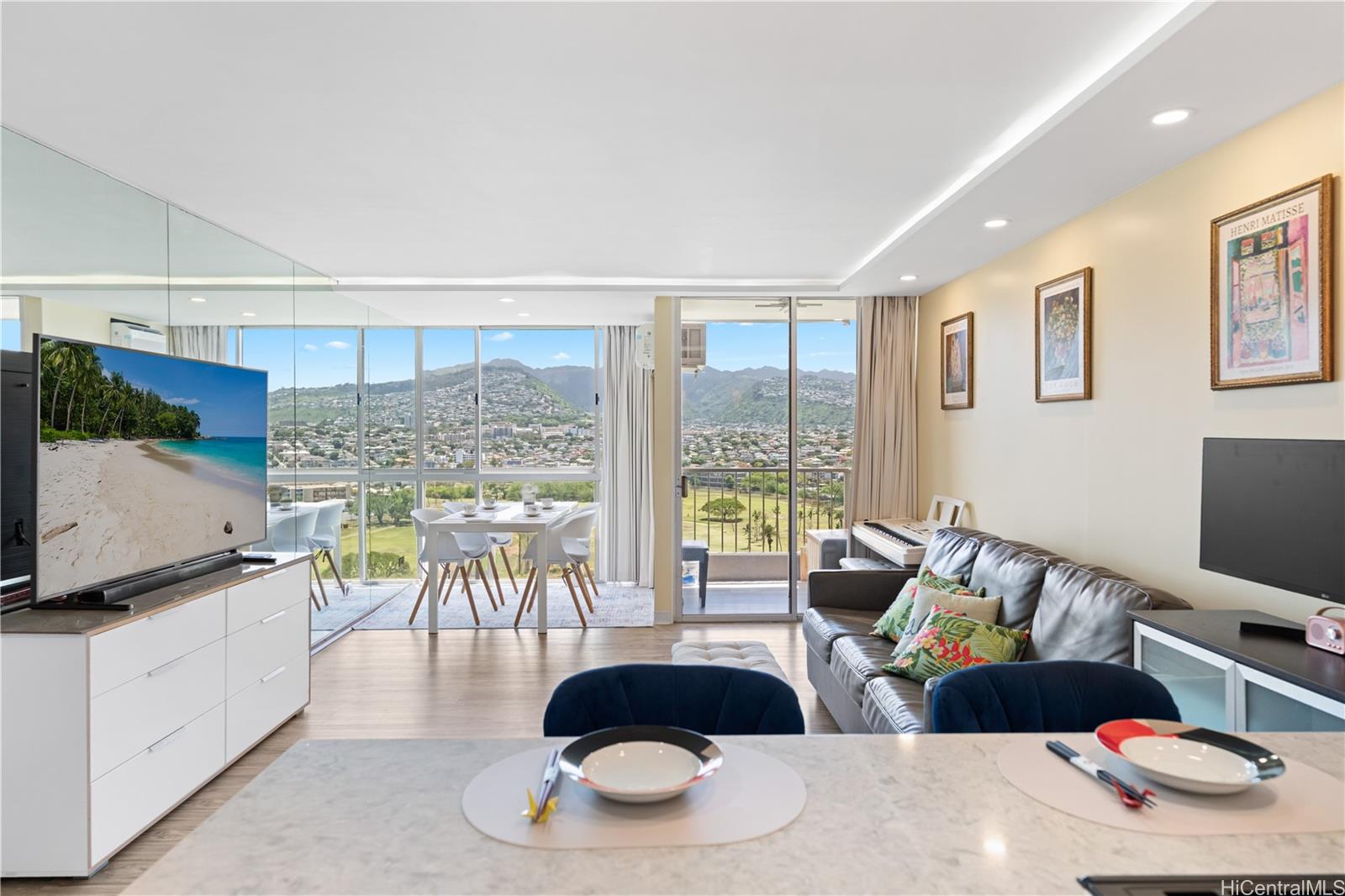 Canal House condo # 1805, Honolulu, Hawaii - photo 6 of 15